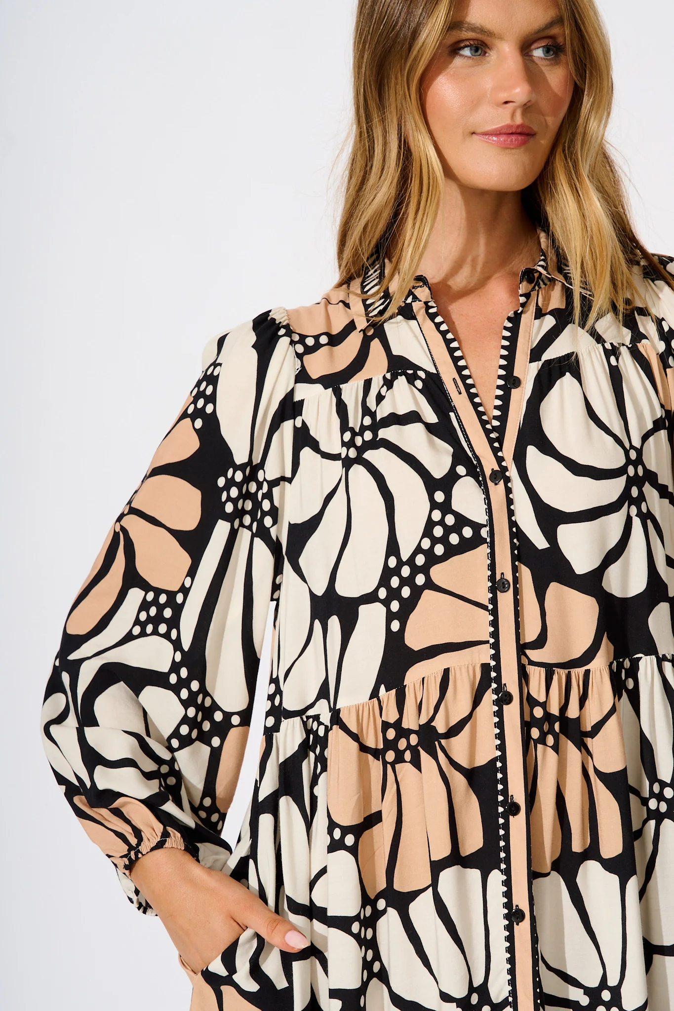 Felicity Shirt Dress in Cream and Black Floral - Image 5