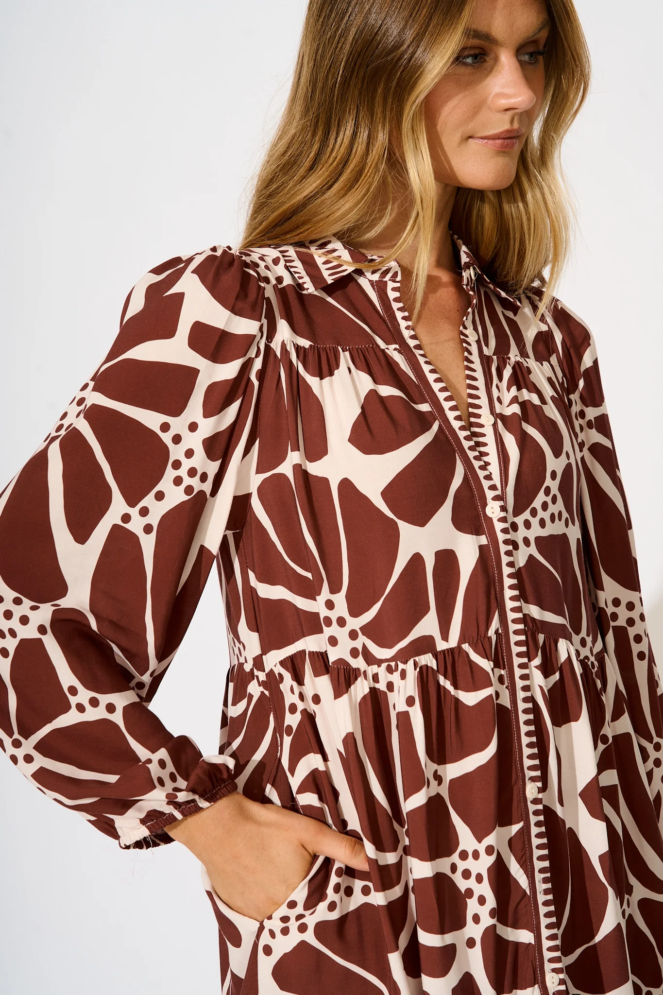 Felicity Shirt Dress in Wine and Cream Floral - Image 5