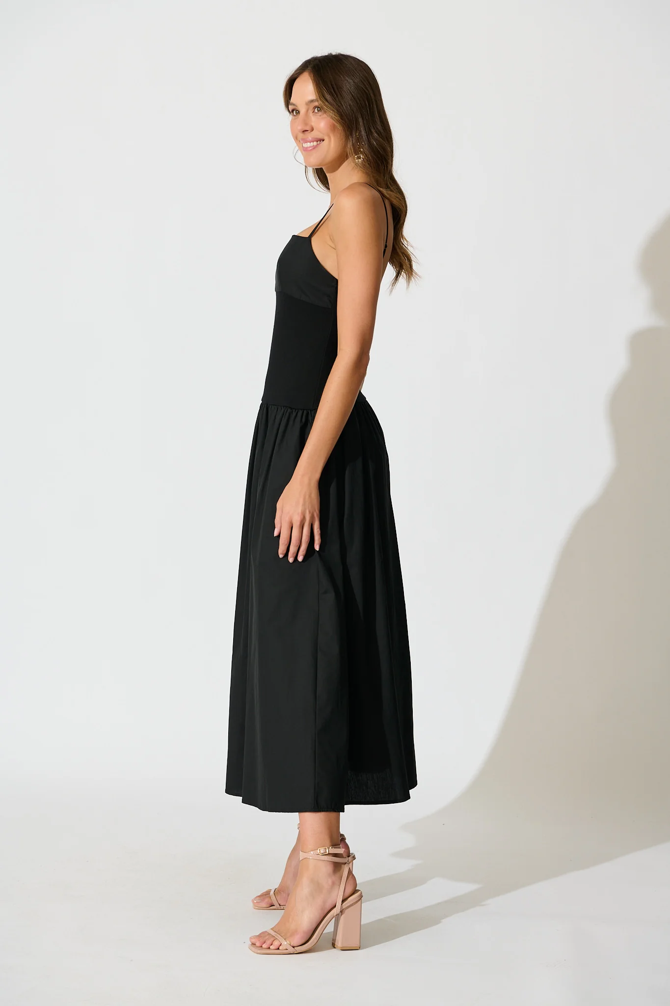 Fiala Maxi Sundress in Black Cotton - Image 3