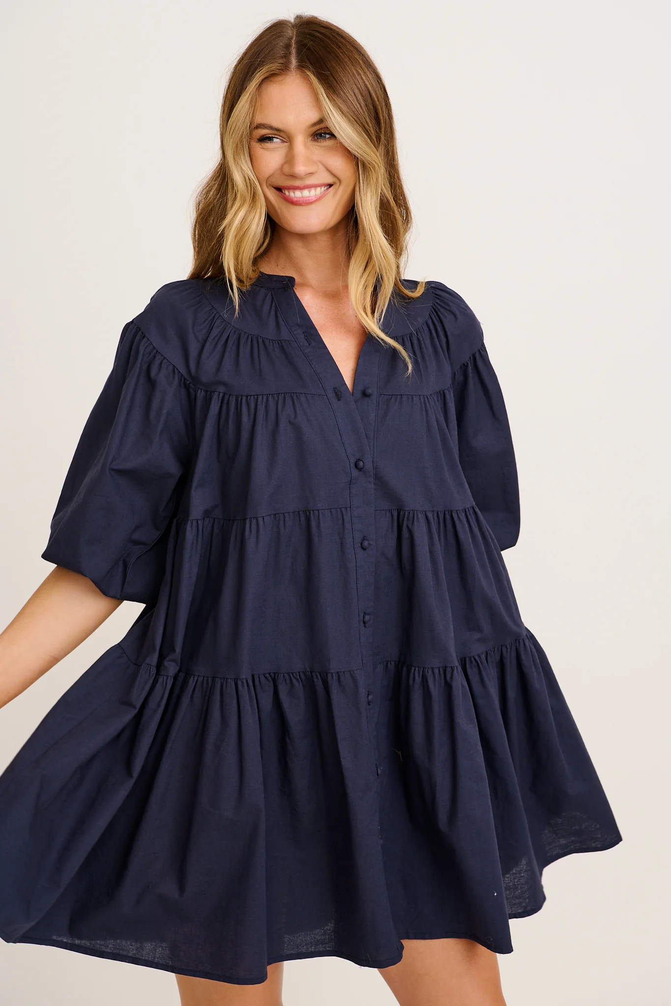 Floating Free Smock Dress in Navy Cotton Linen - Image 2