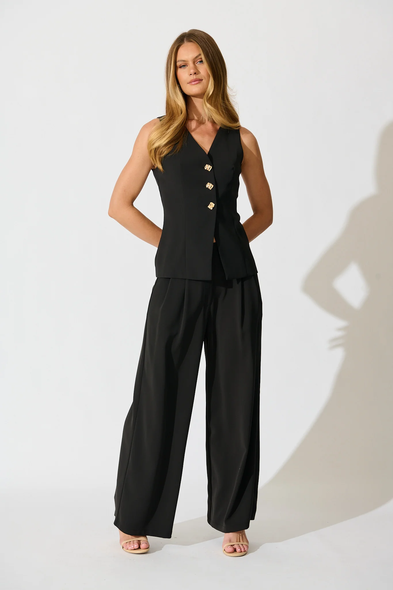 Form and Function Vest Top in Black - Image 4