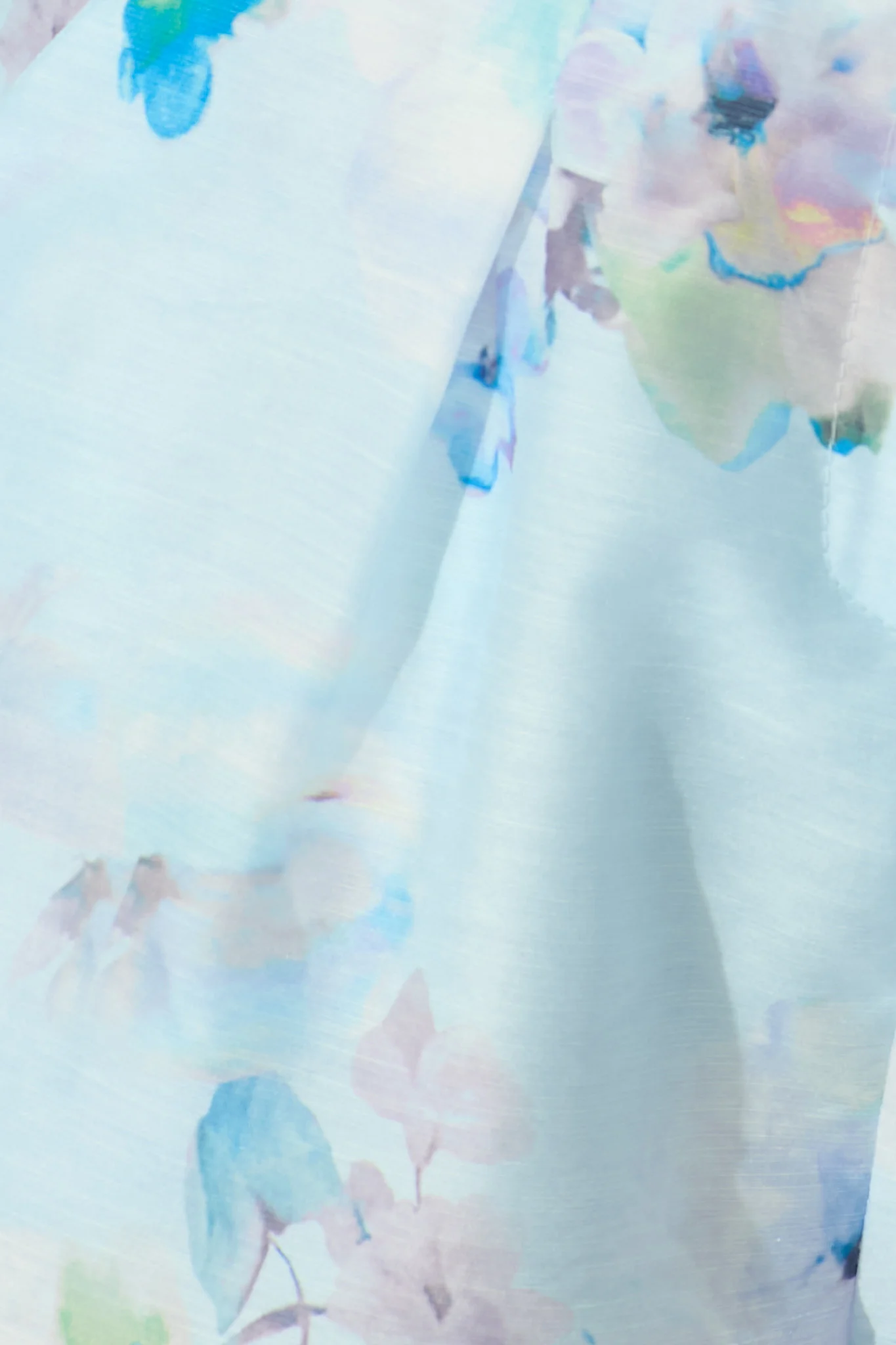 Garden Atelier Short in Blue Floral - Image 5
