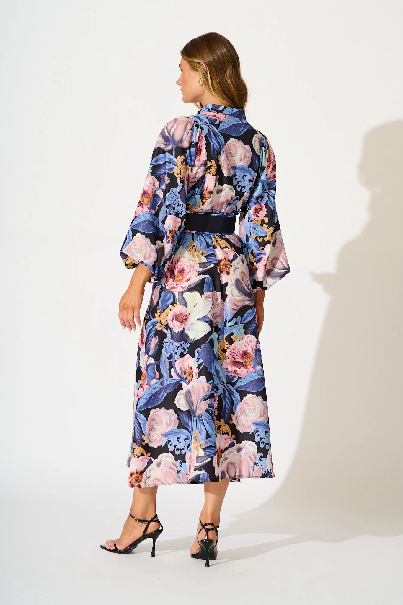 Garden Gala Maxi Dress in Multi Blue Floral Linen Blend - Image 4
