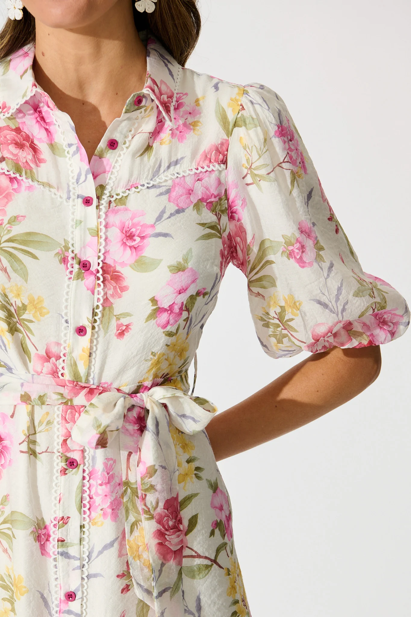 Ginny Shirt Dress in White with Blush Floral - Image 5
