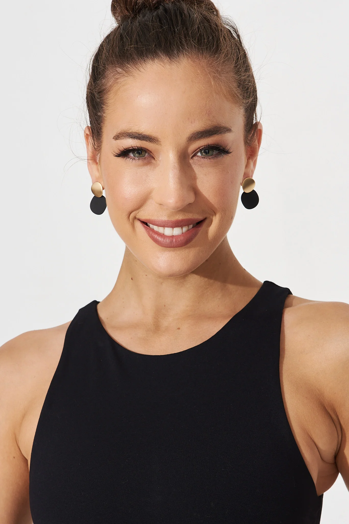 Gloria Earrings In Black With Gold - Image 3