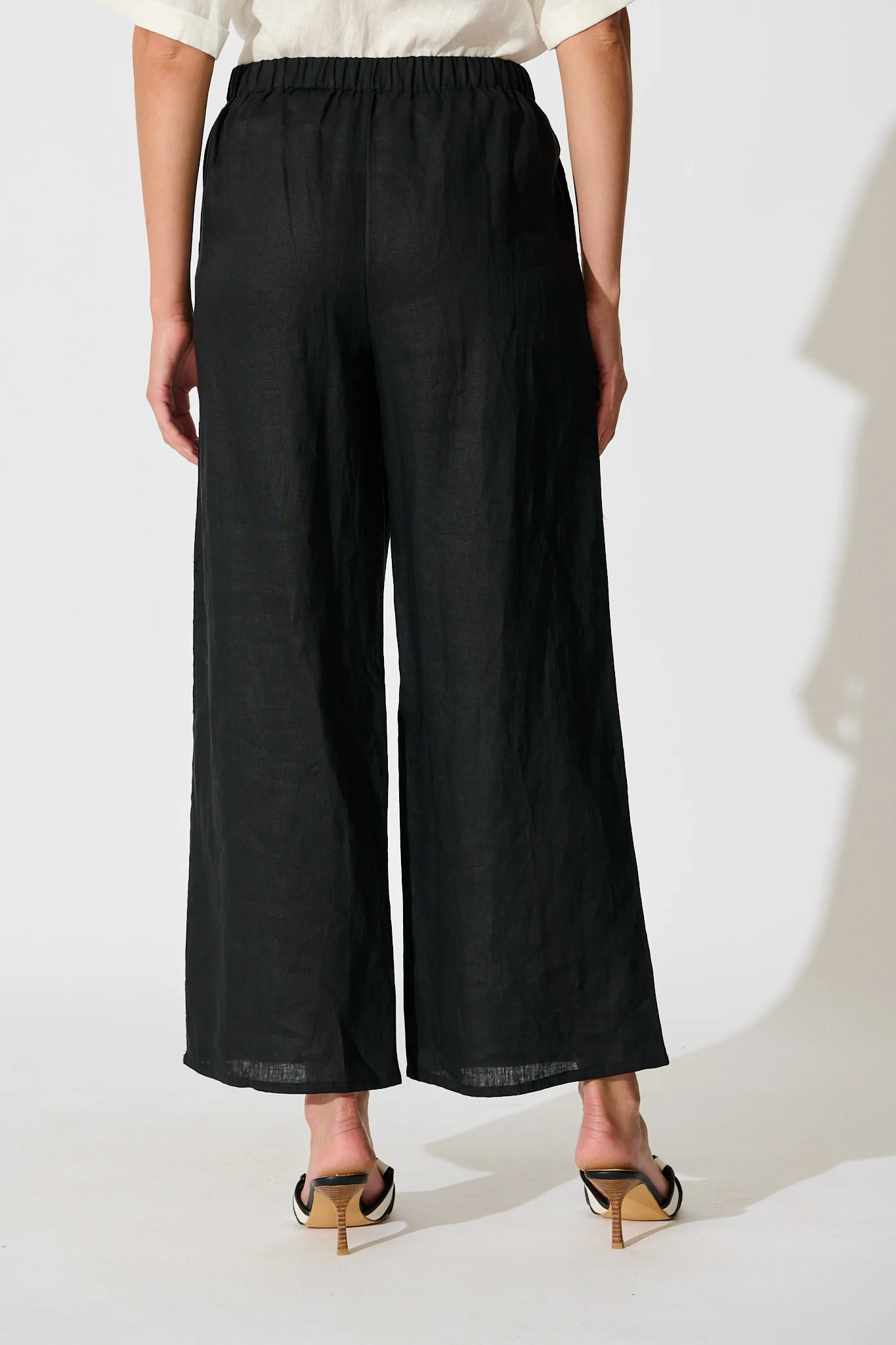 Halara Pant in Black Linen - Image 6