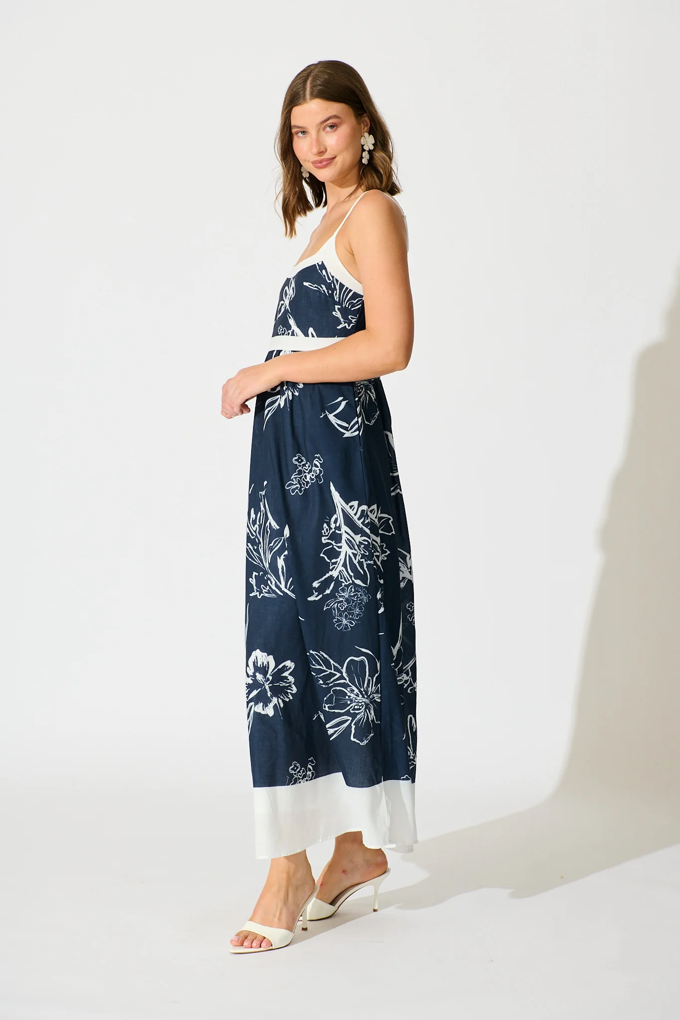 Harlan Maxi Sundress in Navy with White Floral Print - Image 3