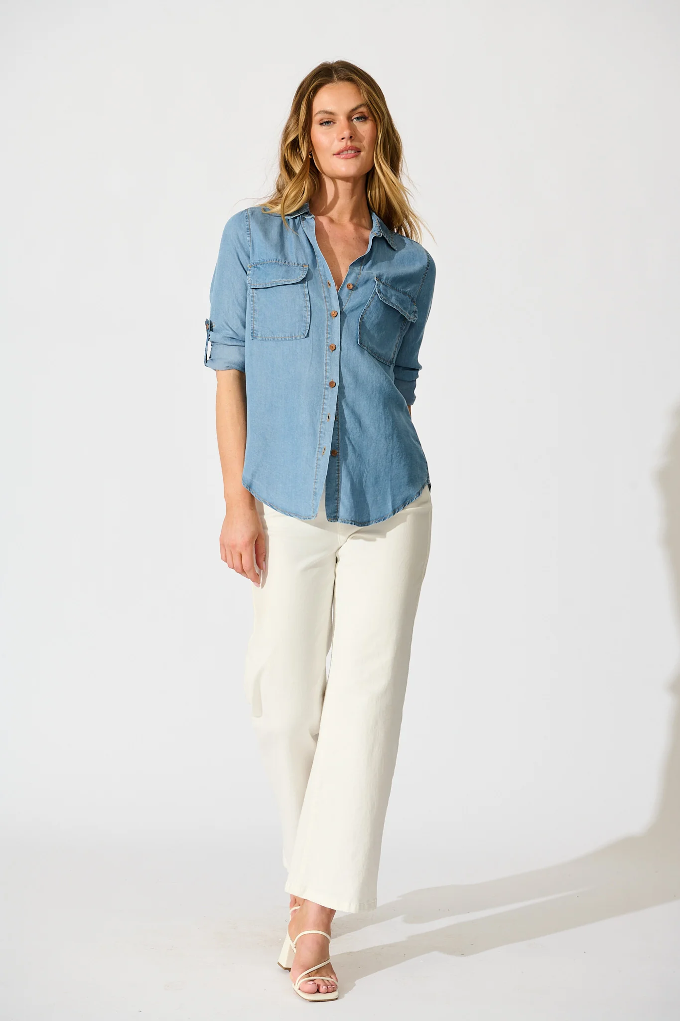 Harlow Shirt in Light Blue Chambray - Image 4