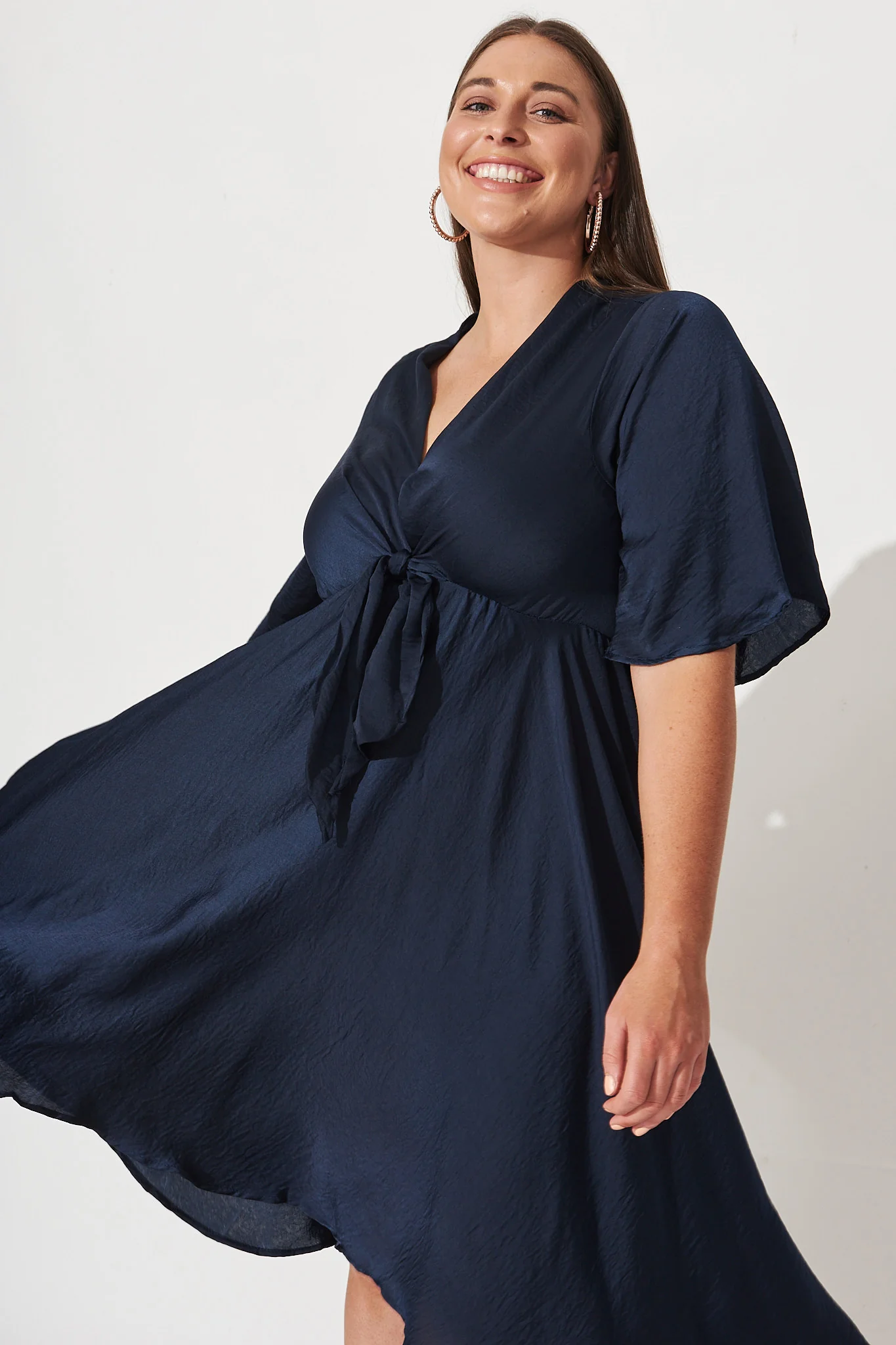Helsinki Dress in Navy - Image 5