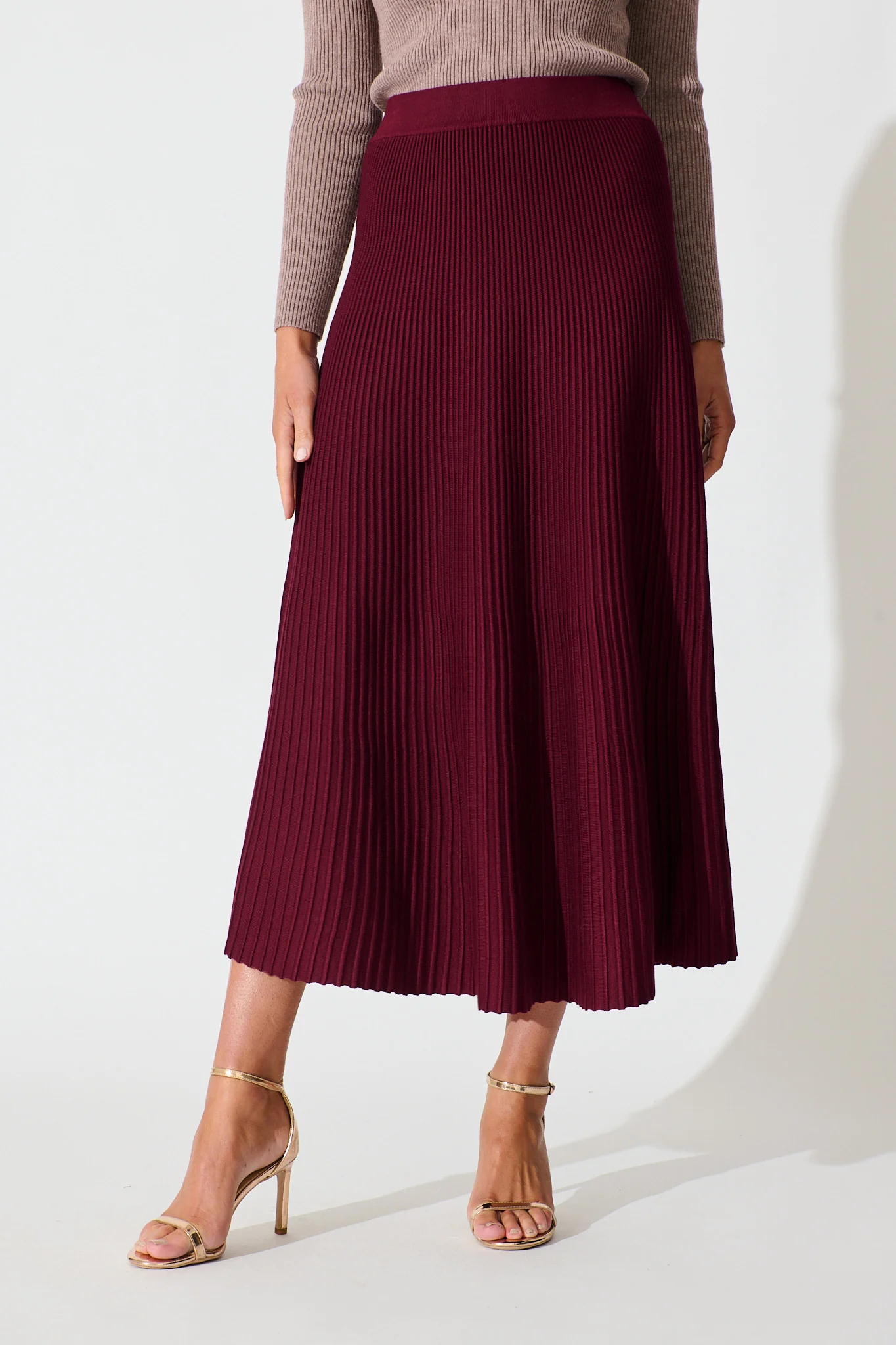 Honeycup Knit Skirt In Wine Cotton Blend - Image 4
