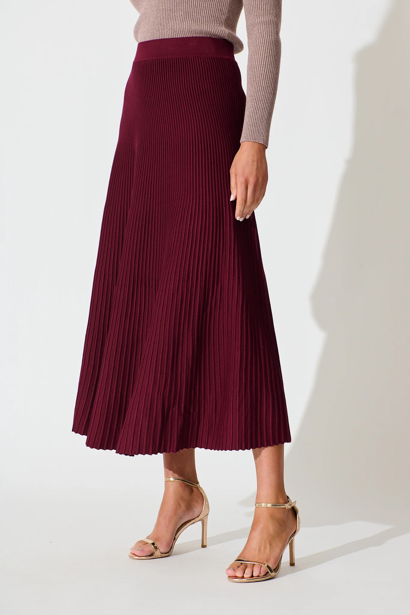 Honeycup Knit Skirt In Wine Cotton Blend - Image 5