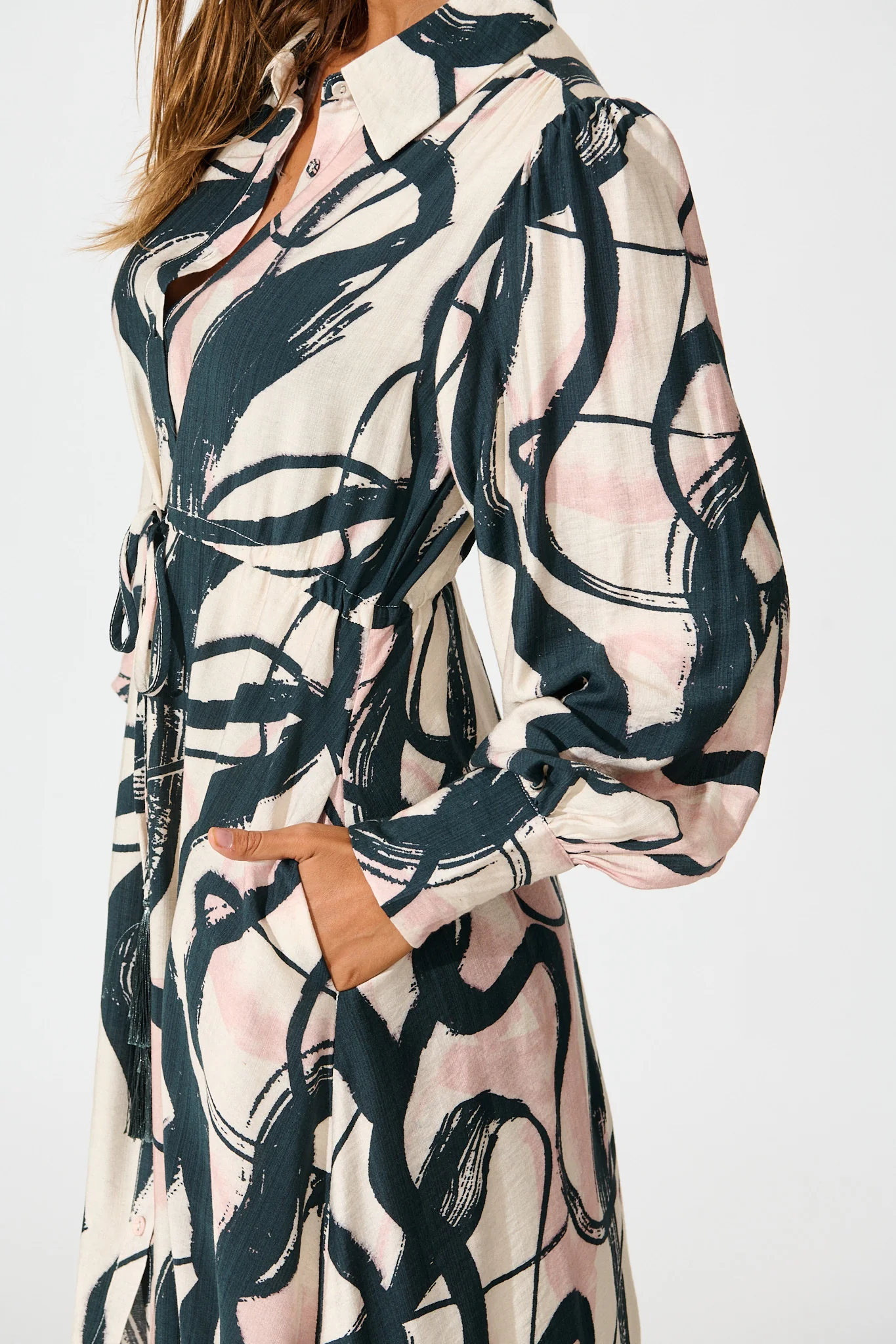 Impulse Midi Shirt Dress in Cream Multi Print - Image 5