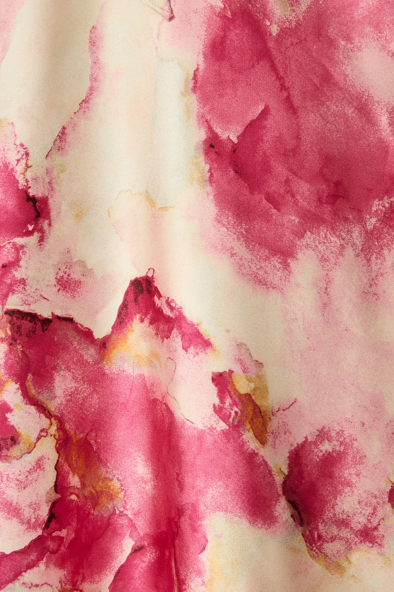 Iris Belle Maxi Dress in Magenta Watercolour Satin - Image 6