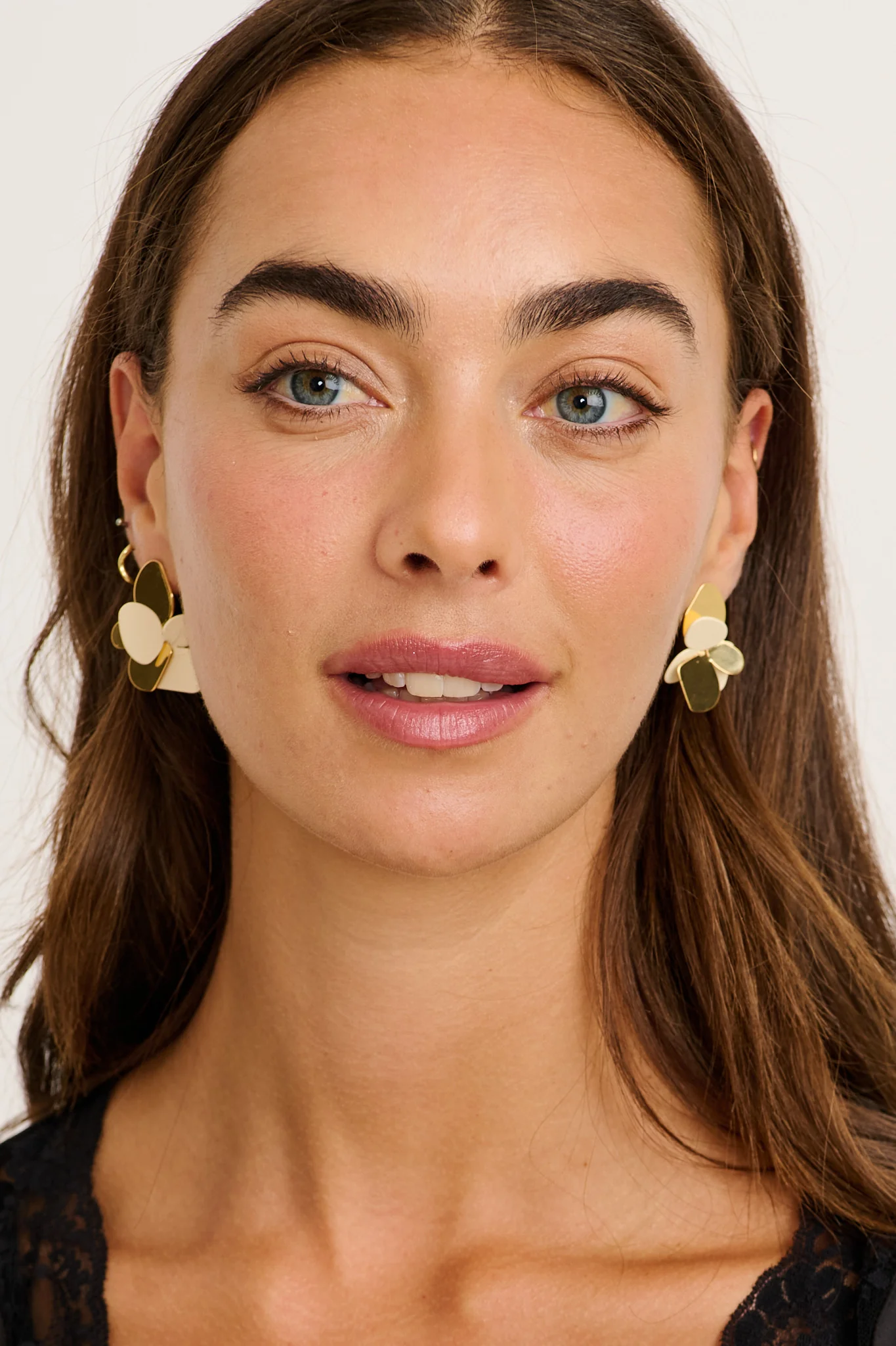 Iris Floral Stud Earrings in Gold - Image 3