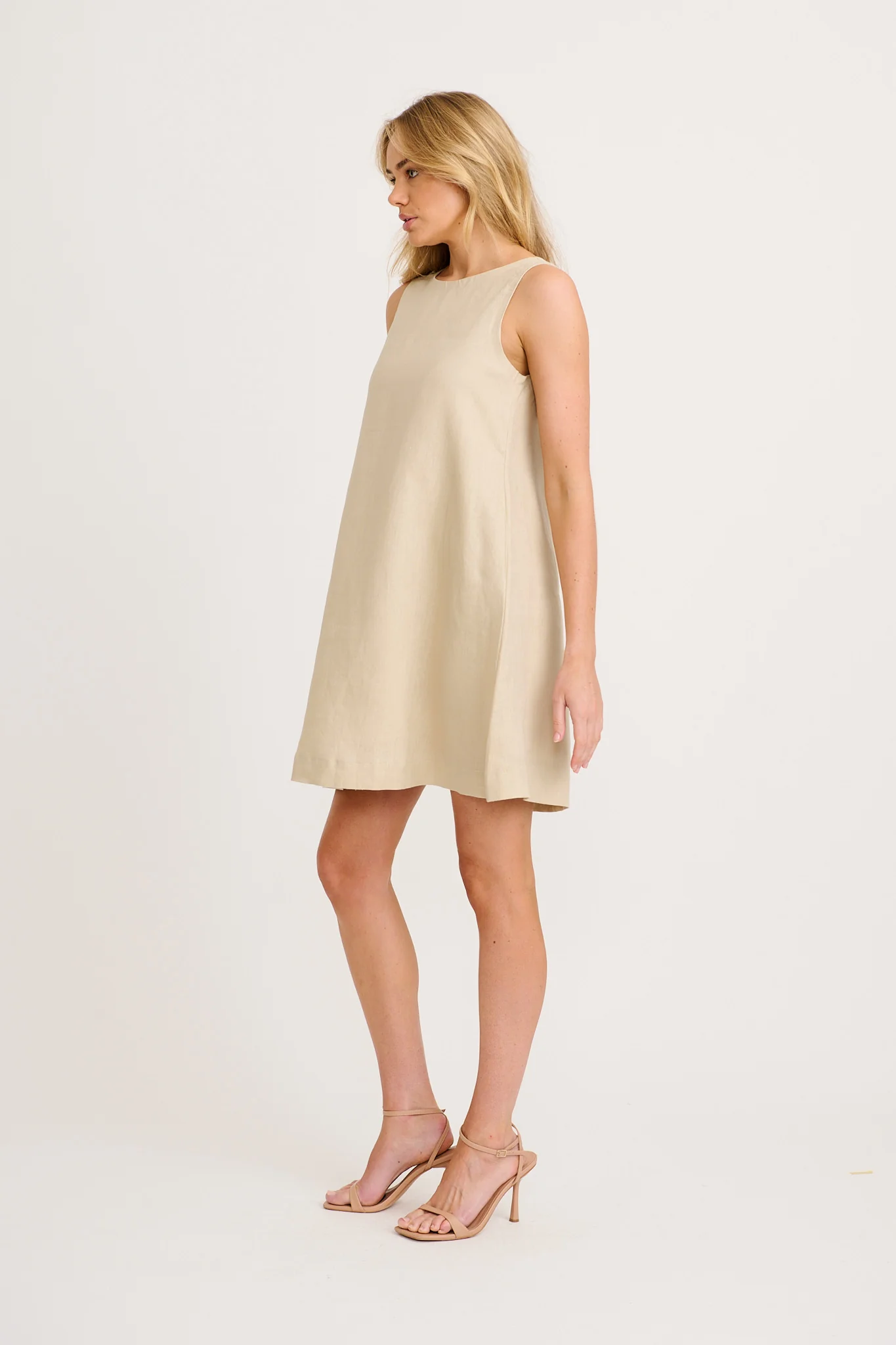 Island Dreamer Dress in Stone Linen - Image 5