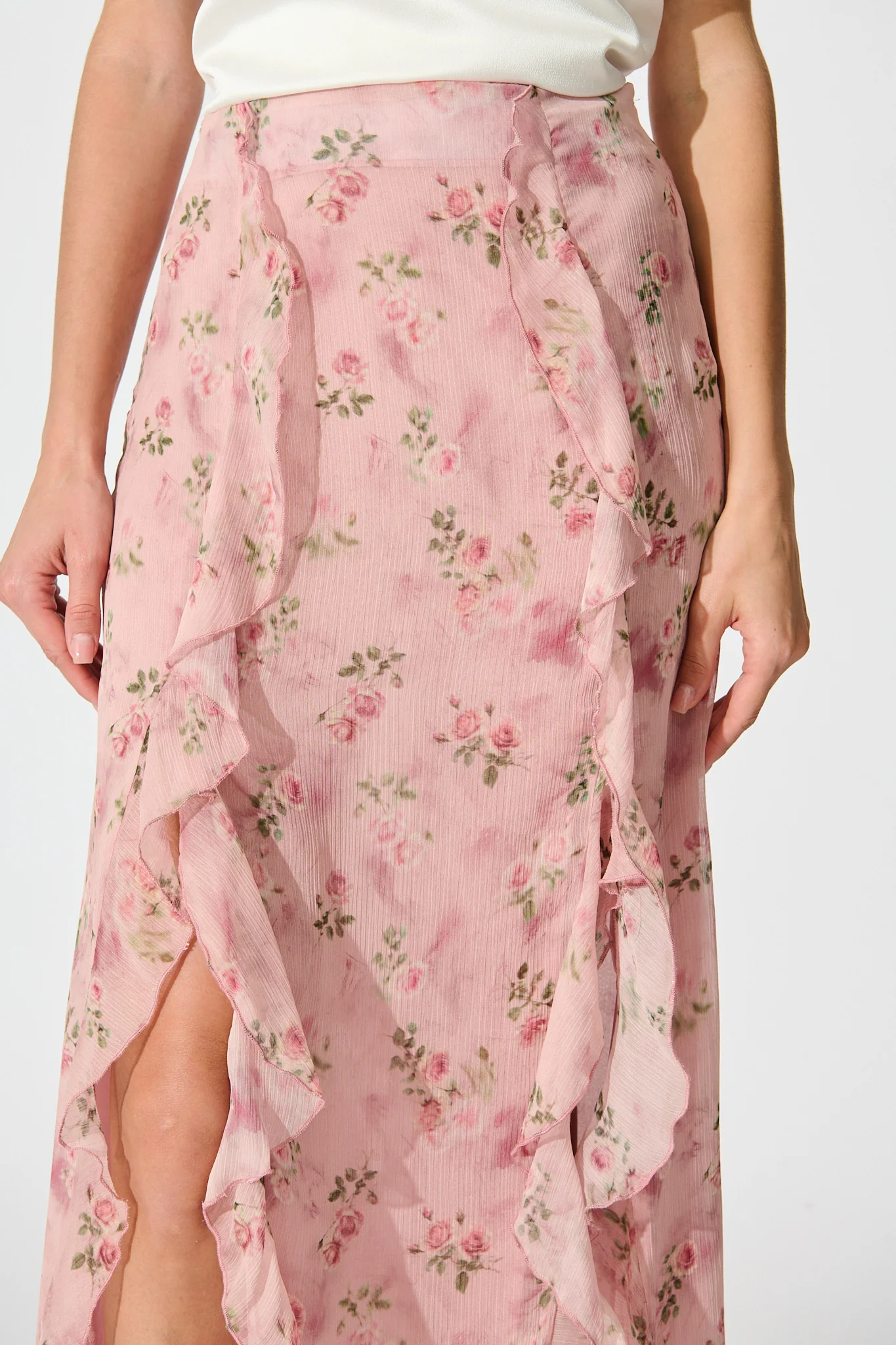 Island Muse Maxi Skirt in Pink Floral - Image 5