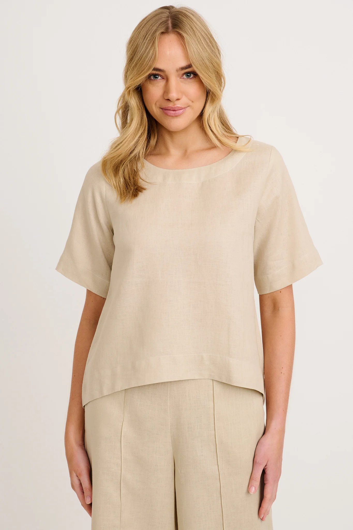Island Soul Top in Stone Linen - Image 3