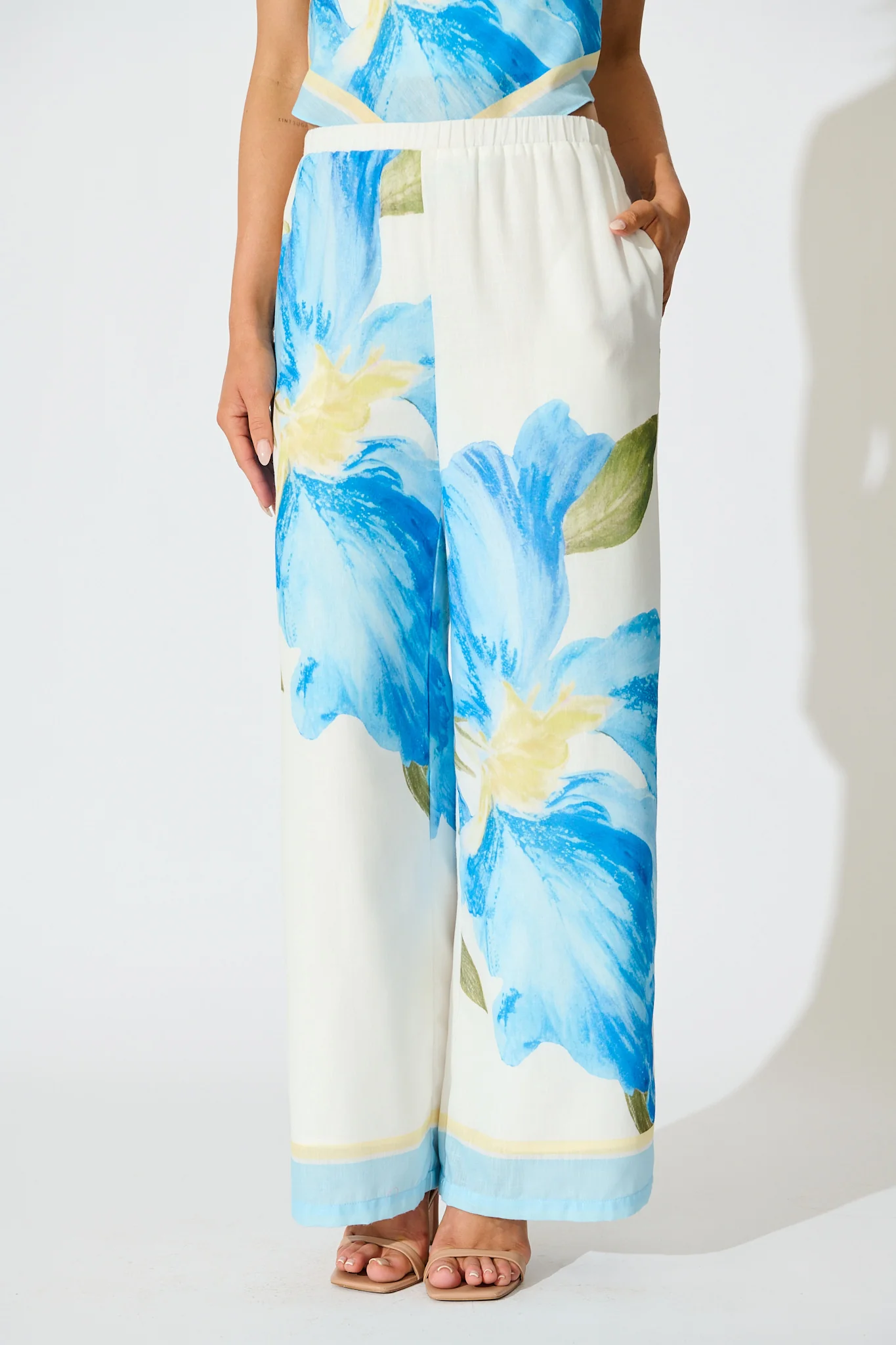 Isolde Pant in Blue Floral - Image 3