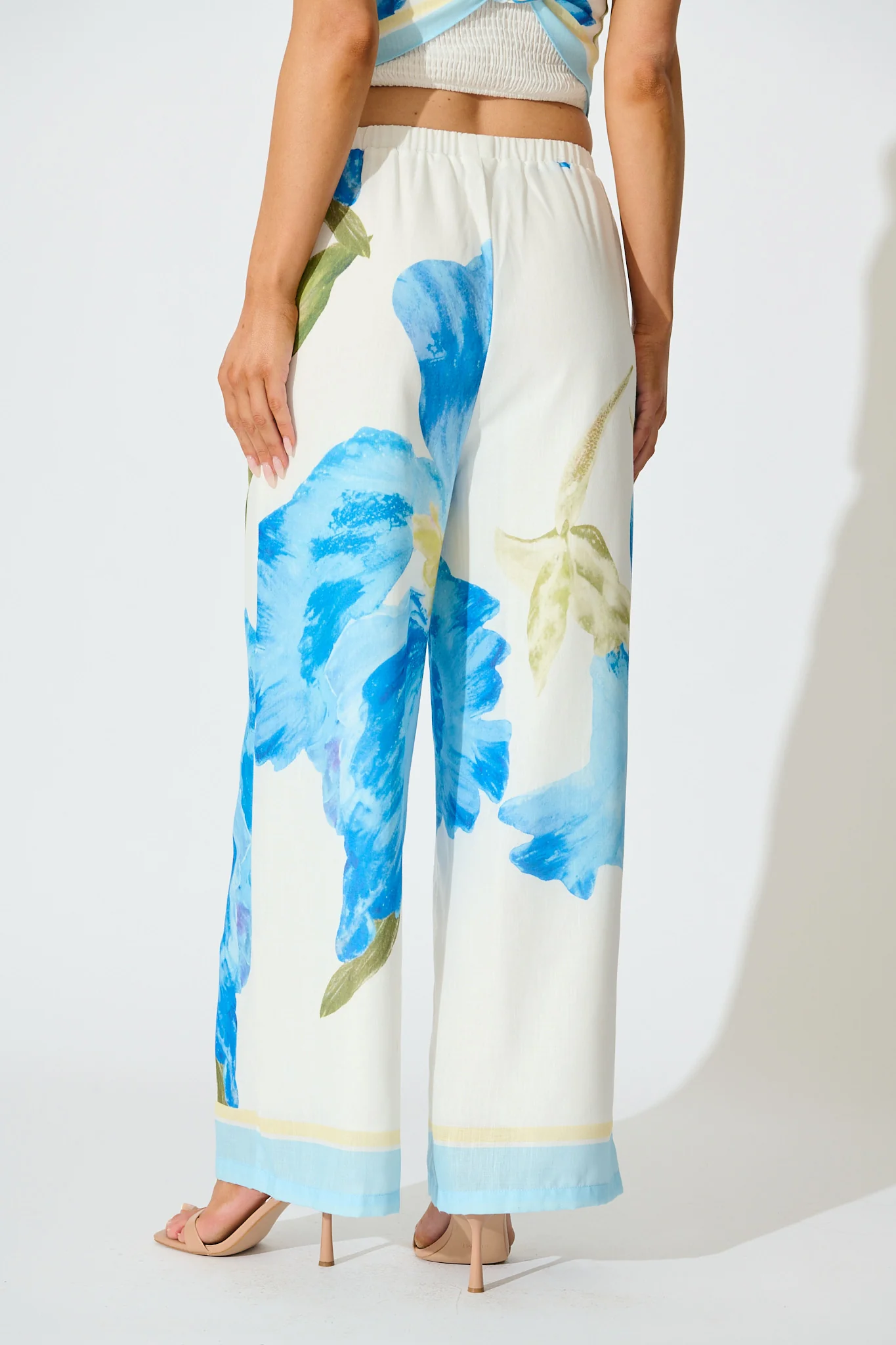 Isolde Pant in Blue Floral - Image 5