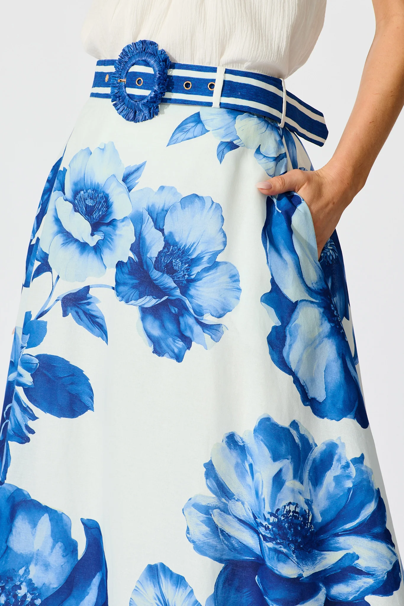 Jannie Maxi Skirt in Blue Floral Border Print Cotton - Image 5