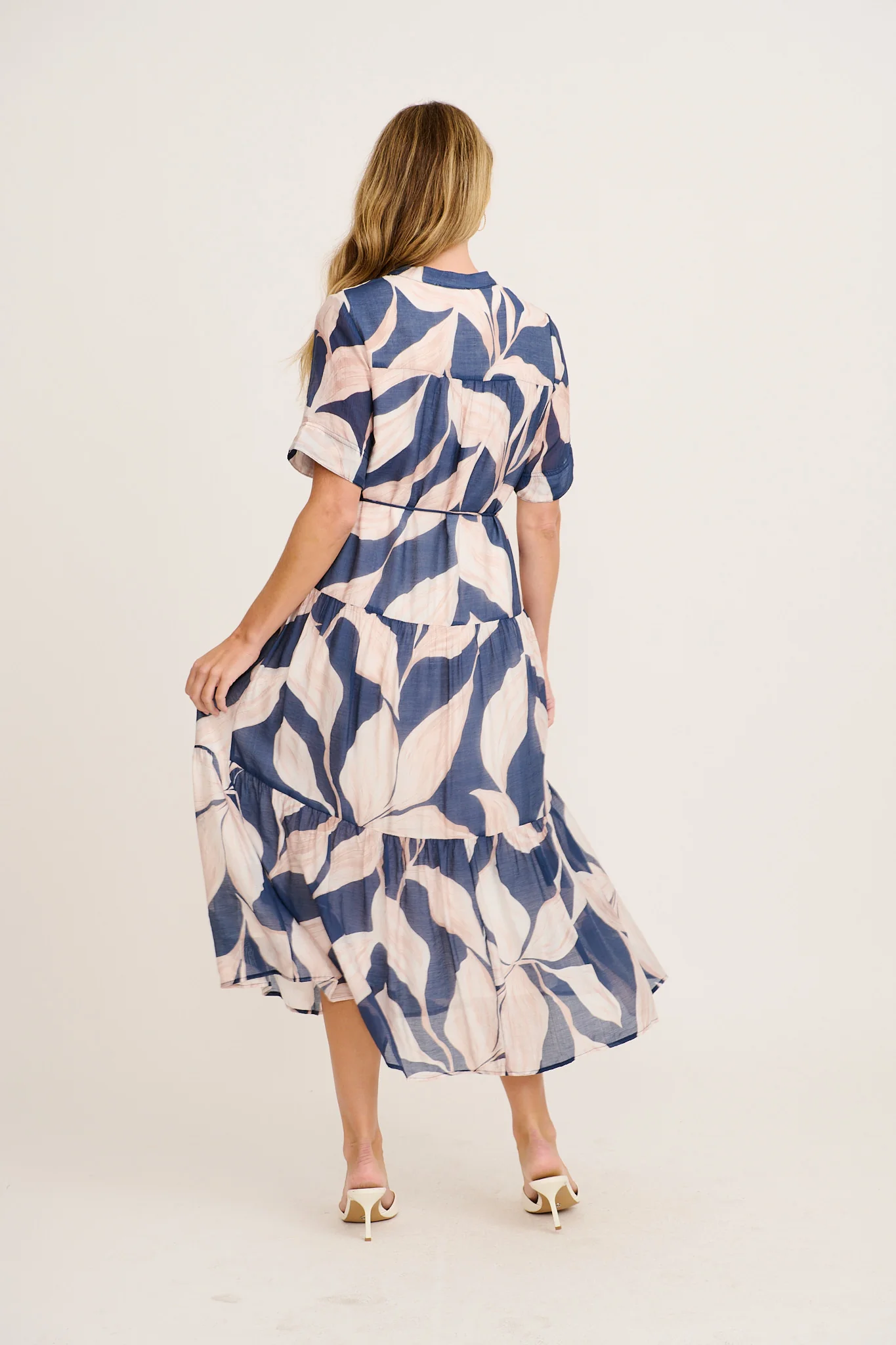 Javi Midi Dress in Navy with Beige Floral - Image 4