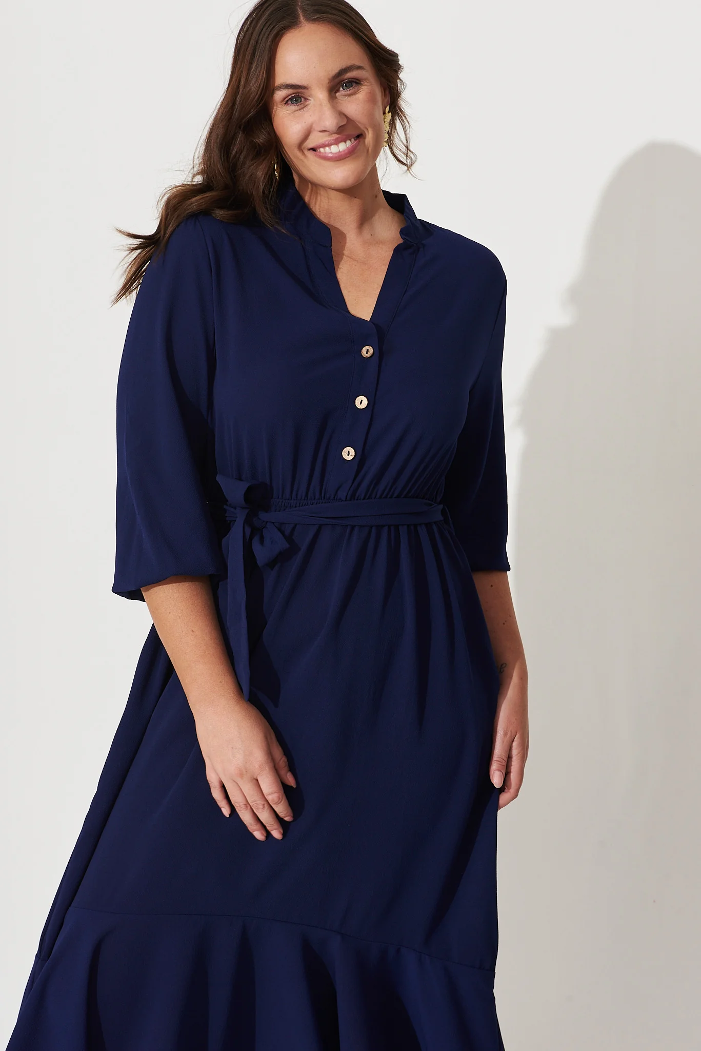 Jemimah Midi Dress In Navy - Image 5