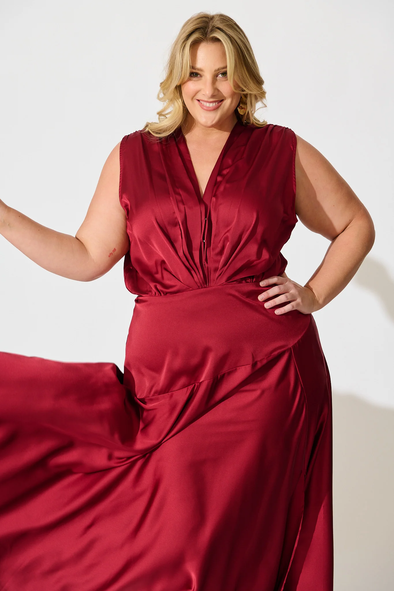 Jenibelle Maxi Dress in Wine Satin - Image 8