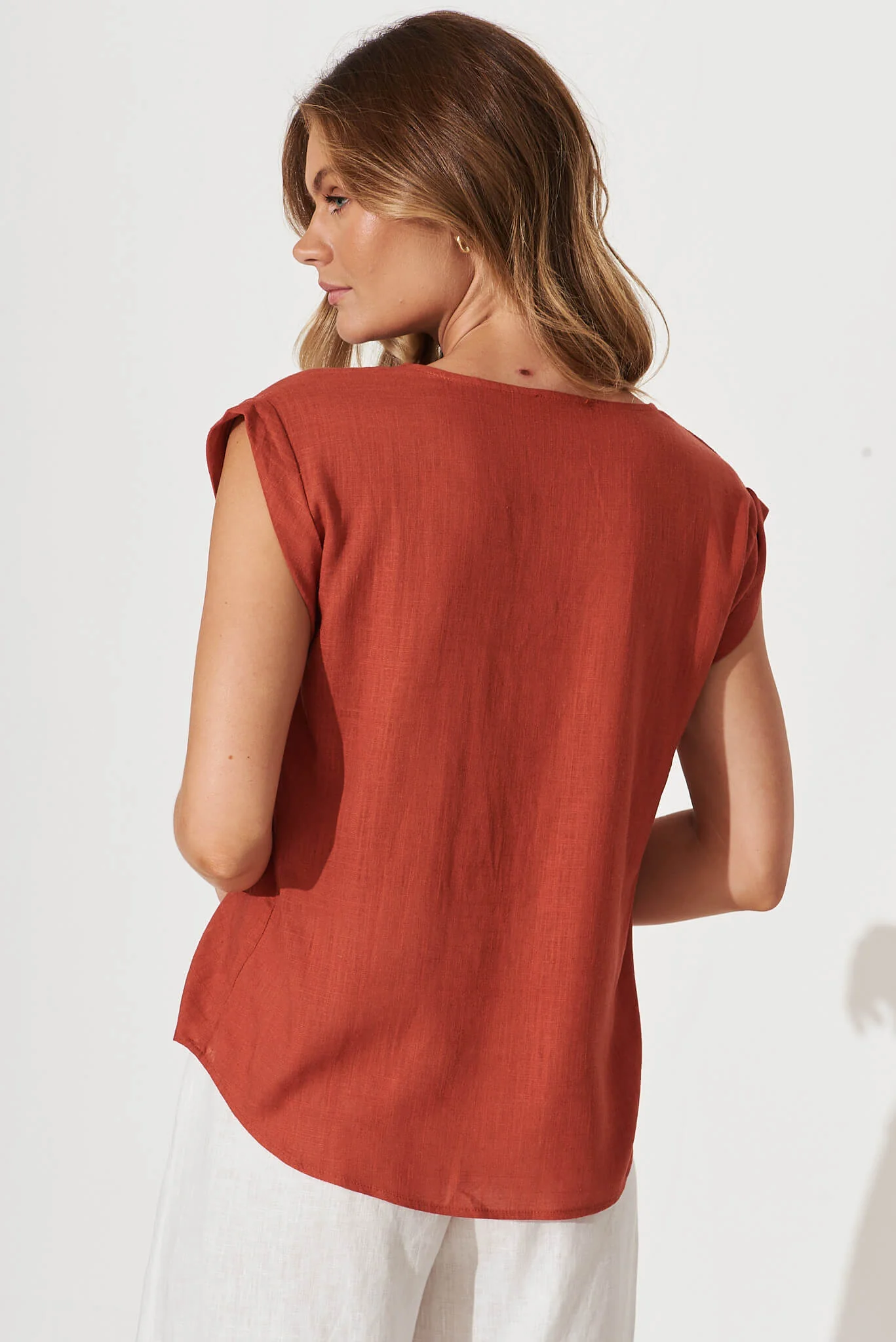 Jina Top In Rust Linen Blend - Image 3