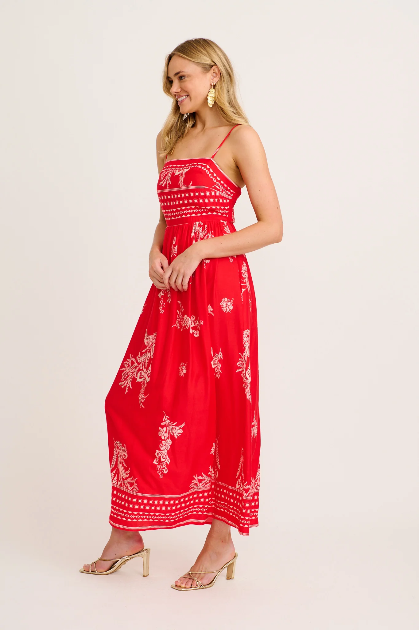 Jordonna Maxi Sundress in Red with Cream Leaf Print - Image 3