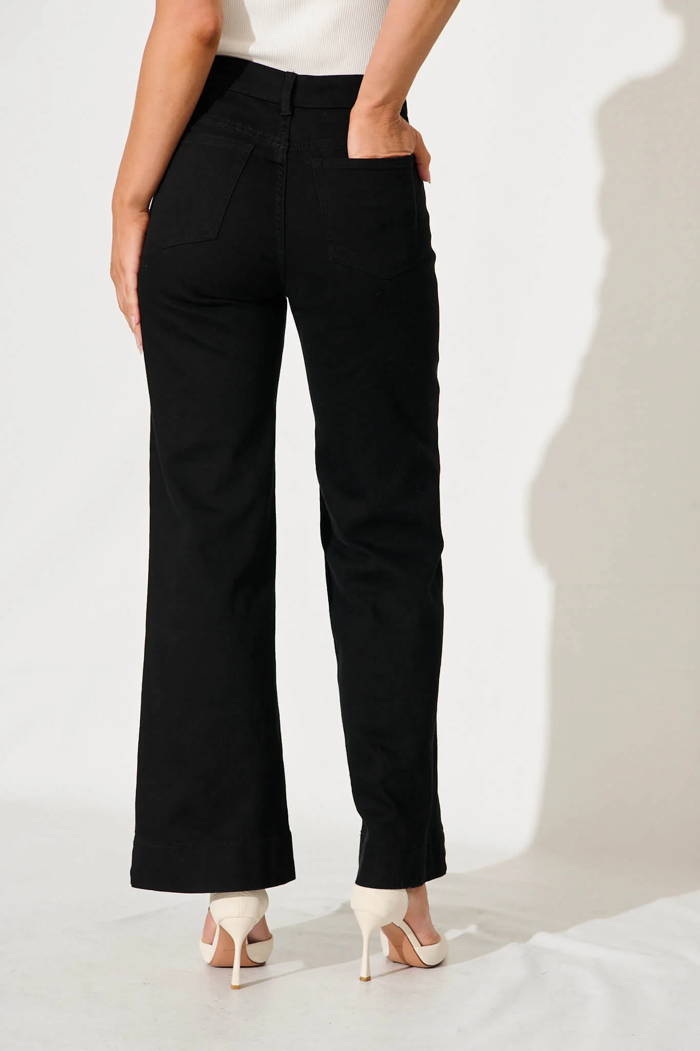 Juan High Rise Wide Leg Jean In Black Denim - Image 3