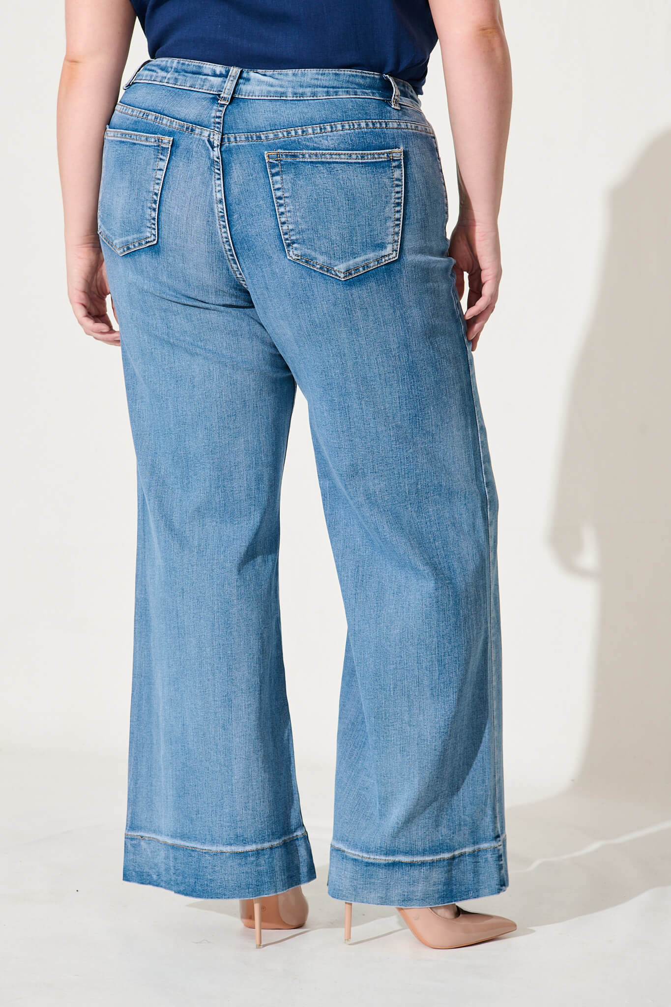Juan High Rise Wide Leg Jean In Mid Blue Denim - Image 10