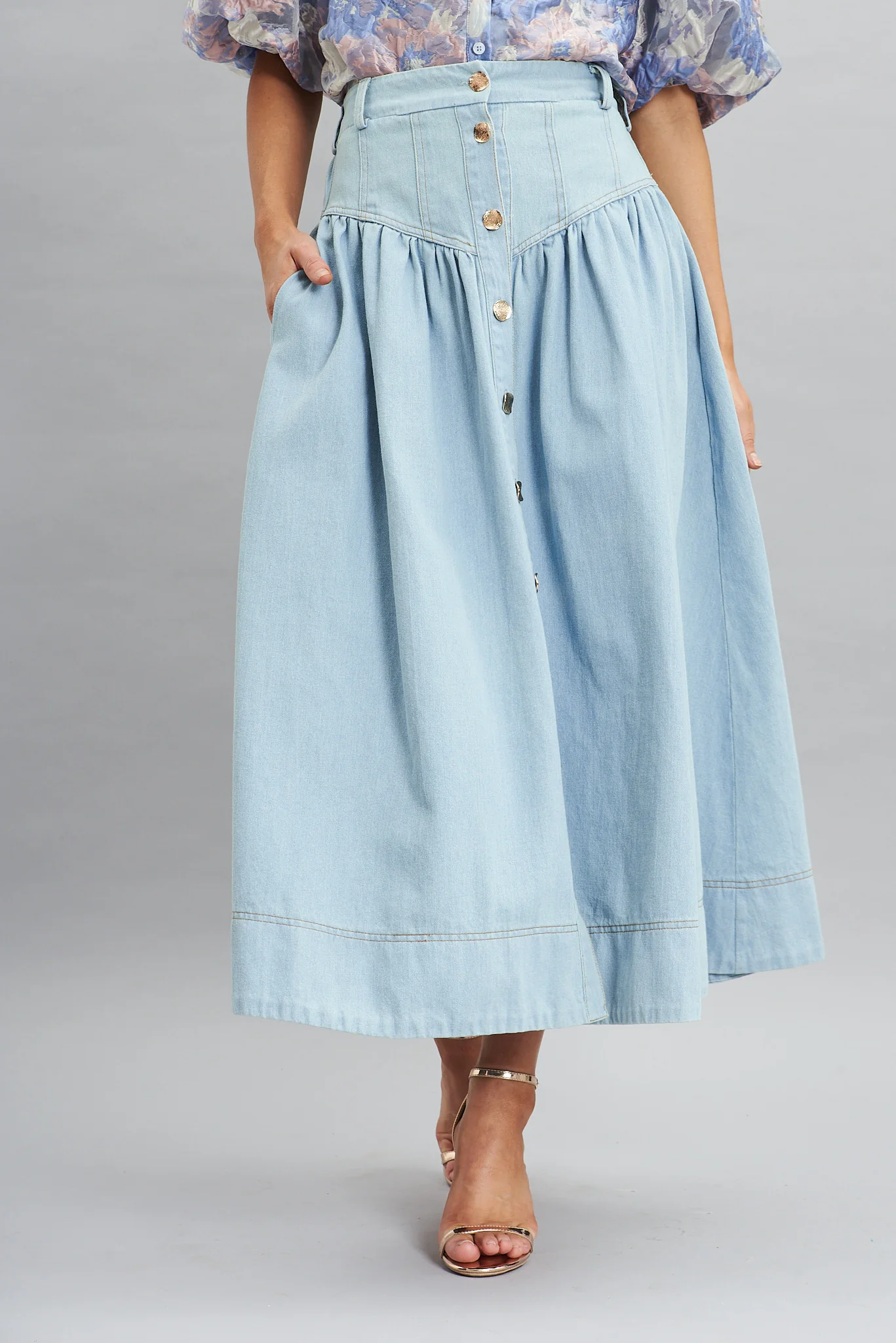 Judith Maxi Denim Skirt In Light Blue