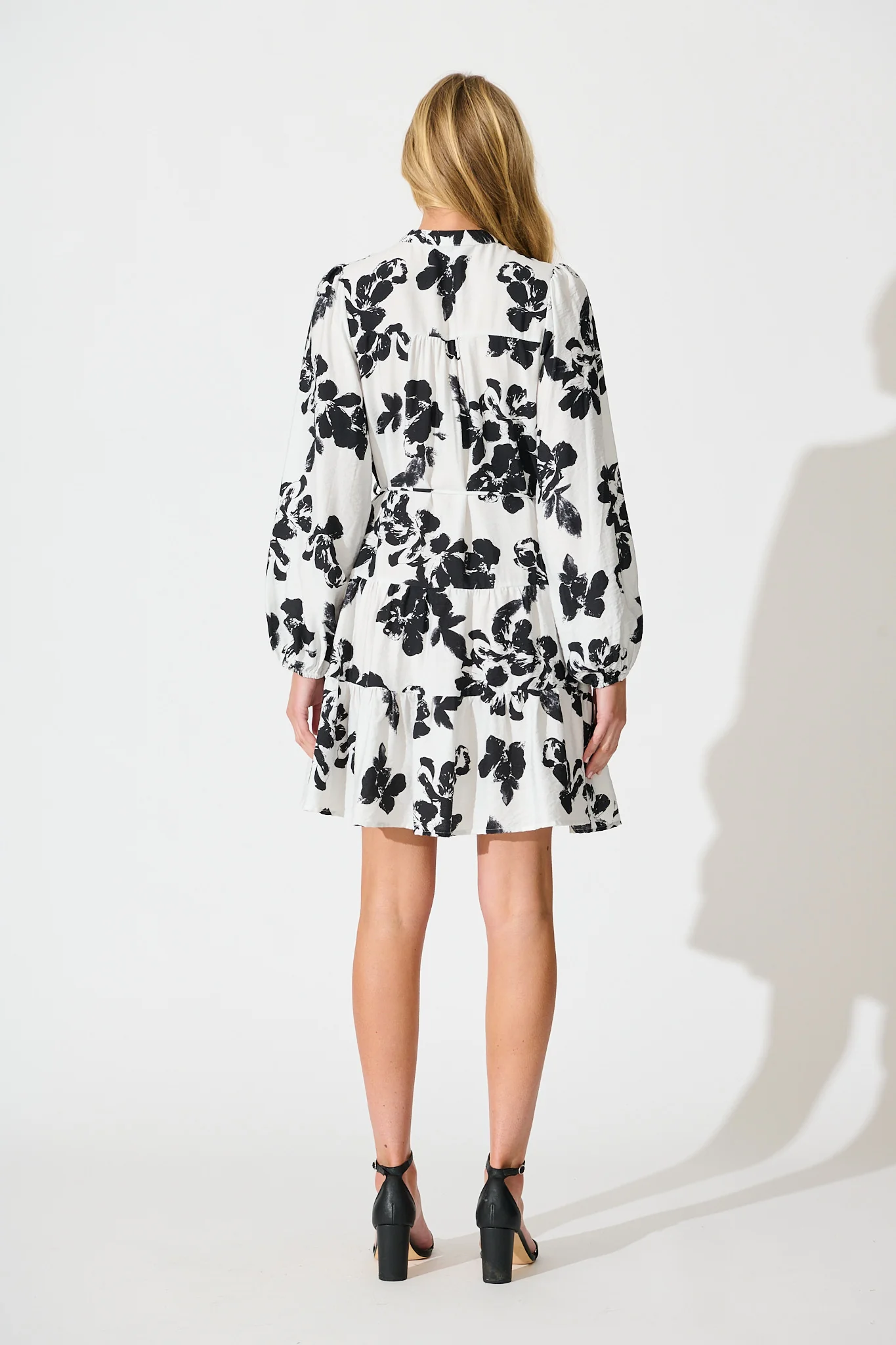 Juniper Dress in White with Black Floral Print - Image 4