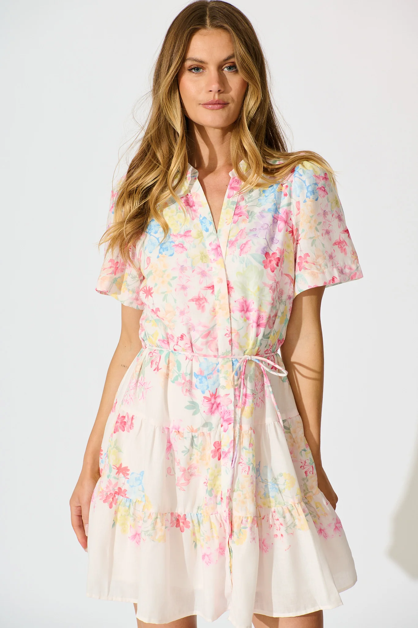 Karey Dress in White with Multi Pastel Floral Linen Blend - Image 2