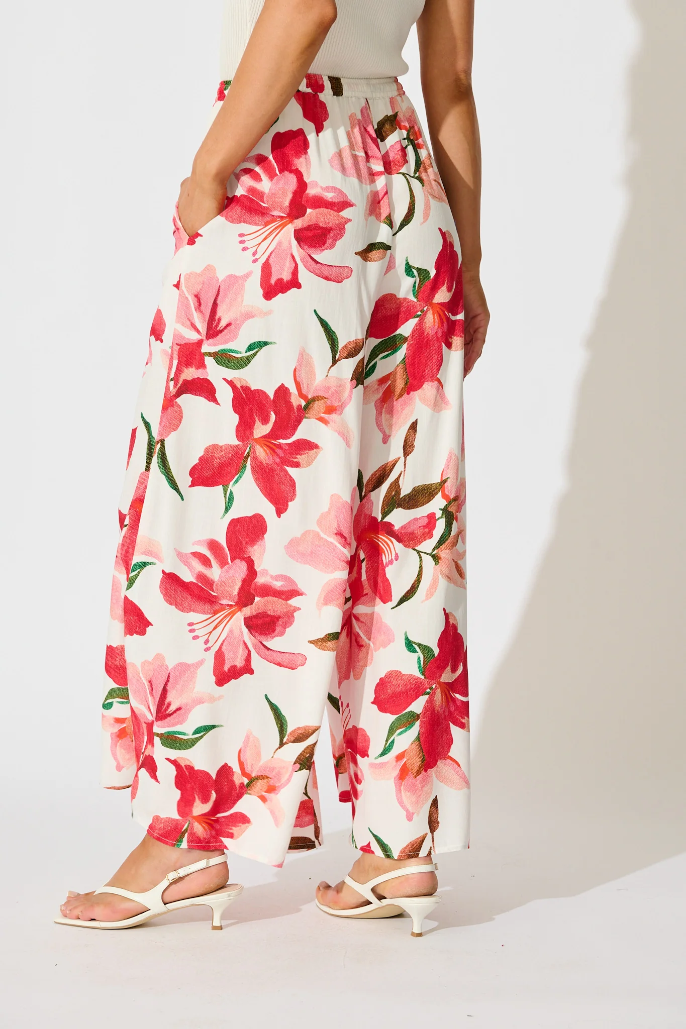 Lilibet Pant in White and Red Floral - Image 4