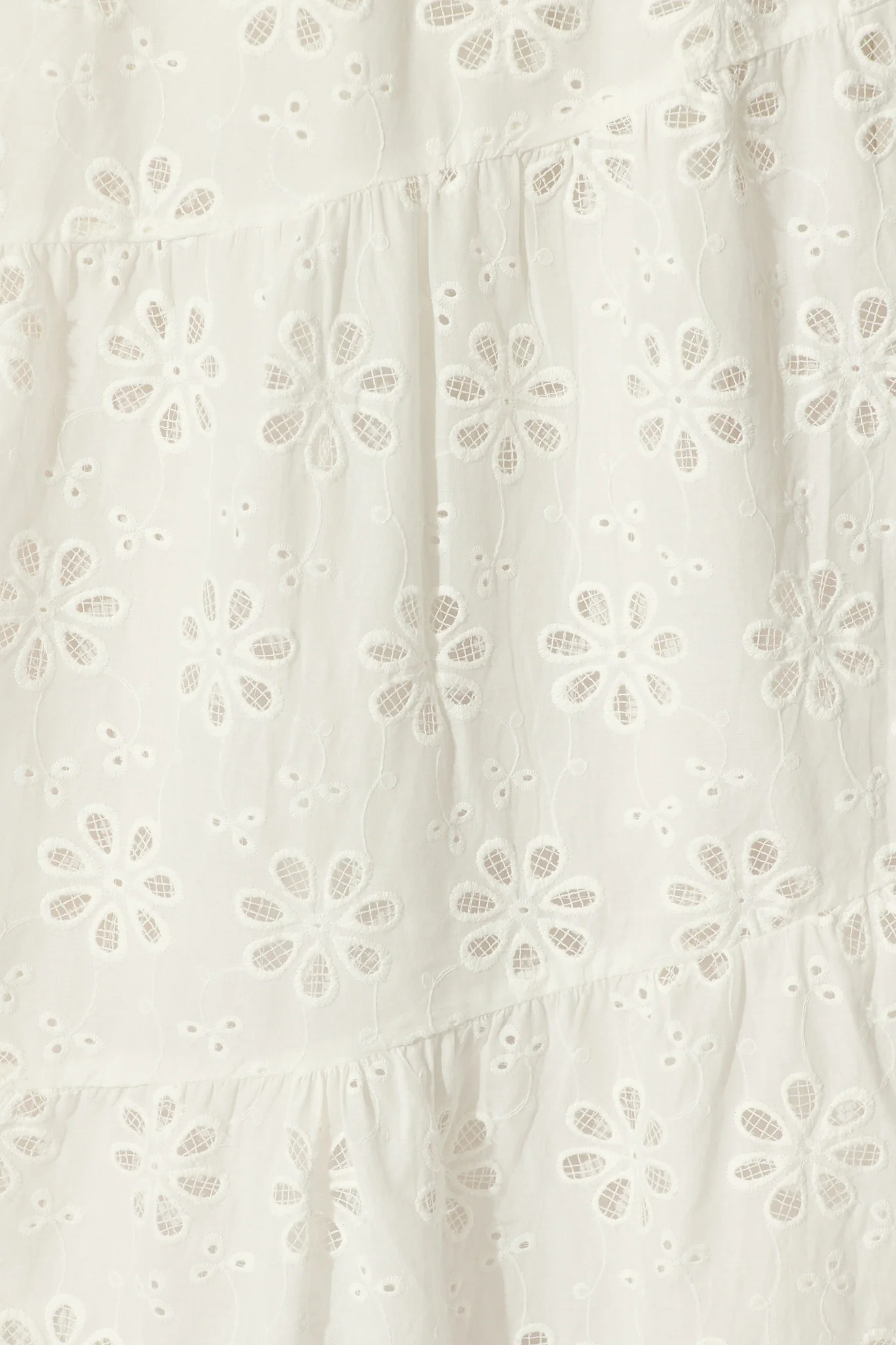 Lily Muse Maxi Sundress in White Embroidery Cotton - Image 6