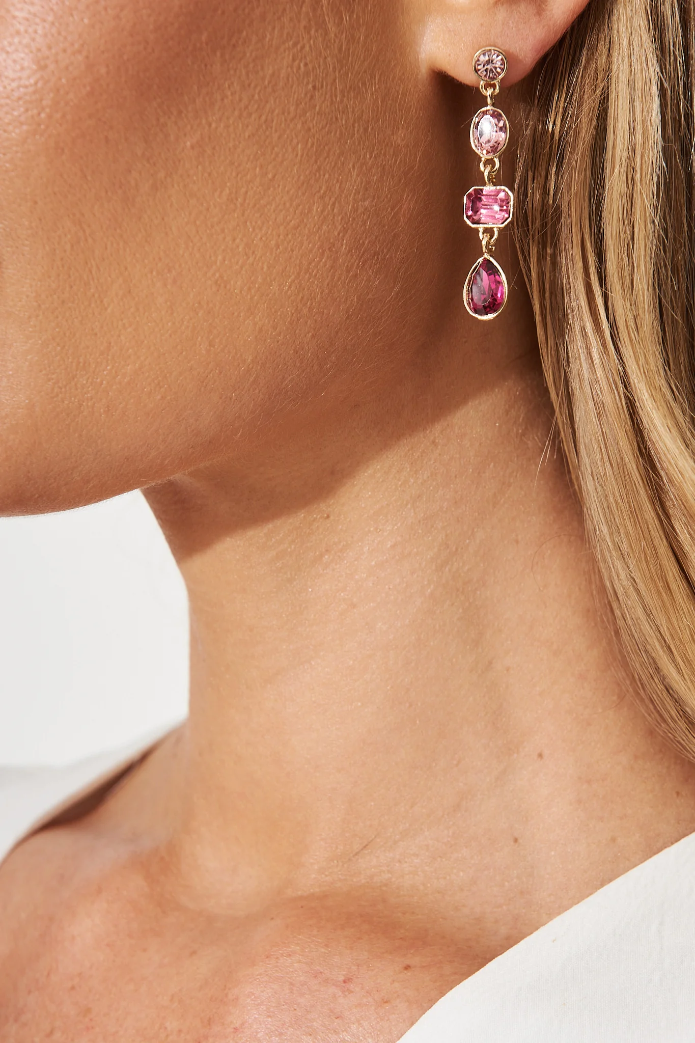 Lisa Drop Earrings In Multi Red - Image 5