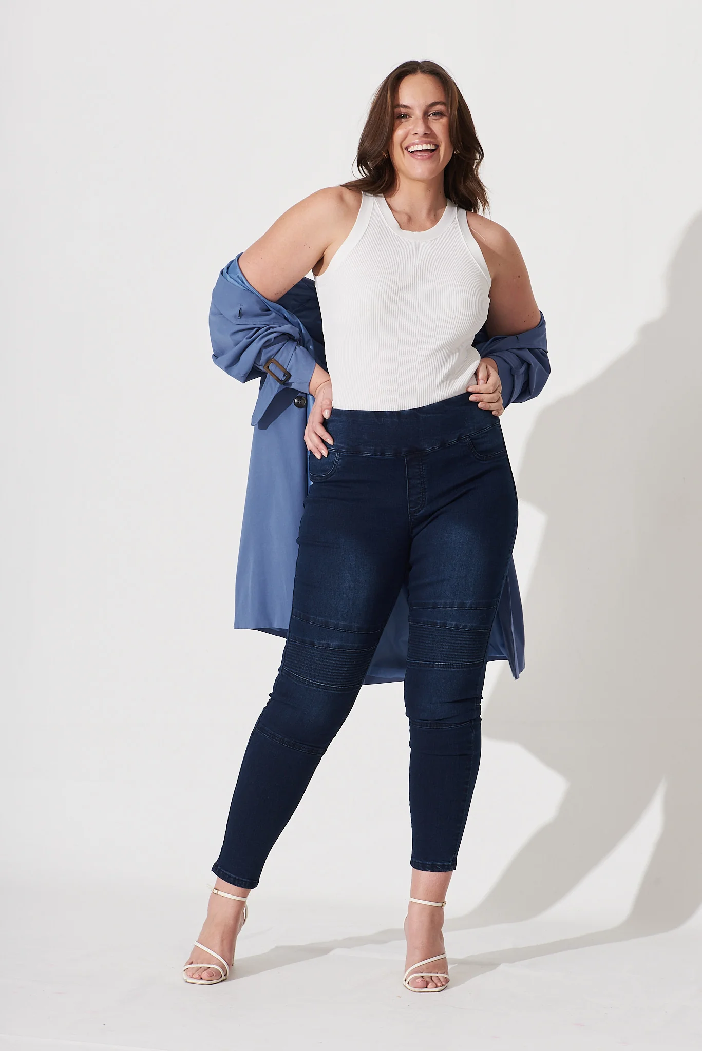 Little Lies High Rise Skinny Jegging In Dark Blue Denim - Image 7