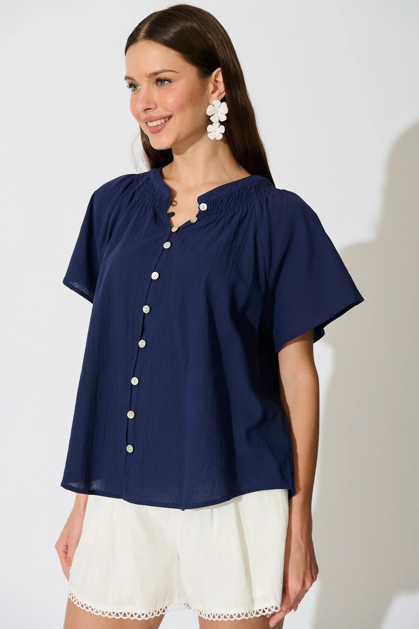 Lombard Top in Navy Cotton Linen - Image 2