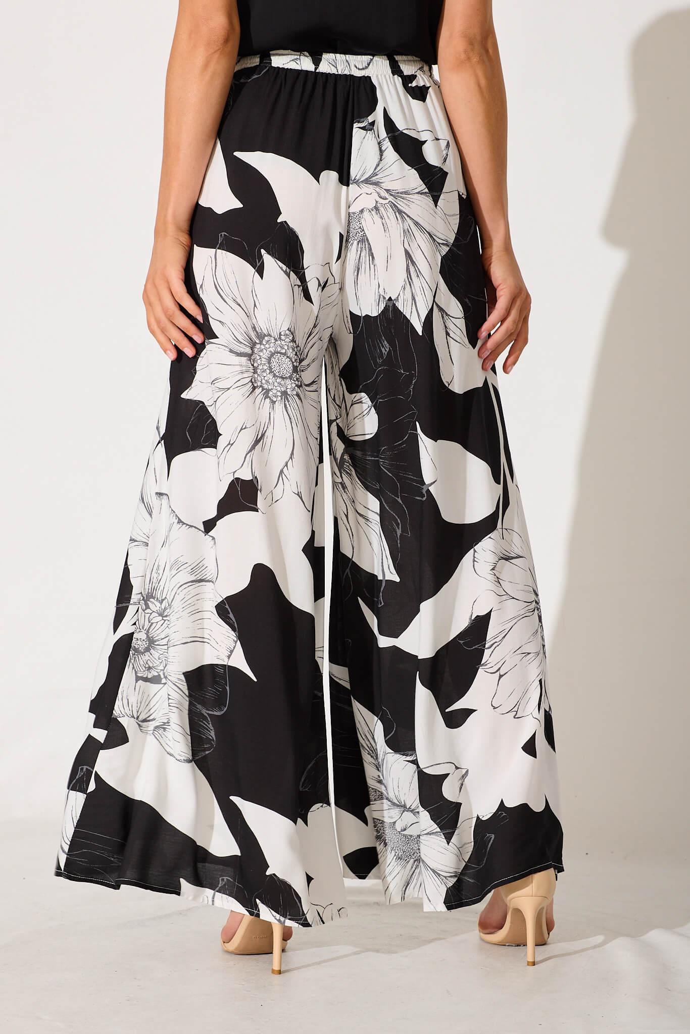 Lucia Pant In Black With White Floral - Image 3