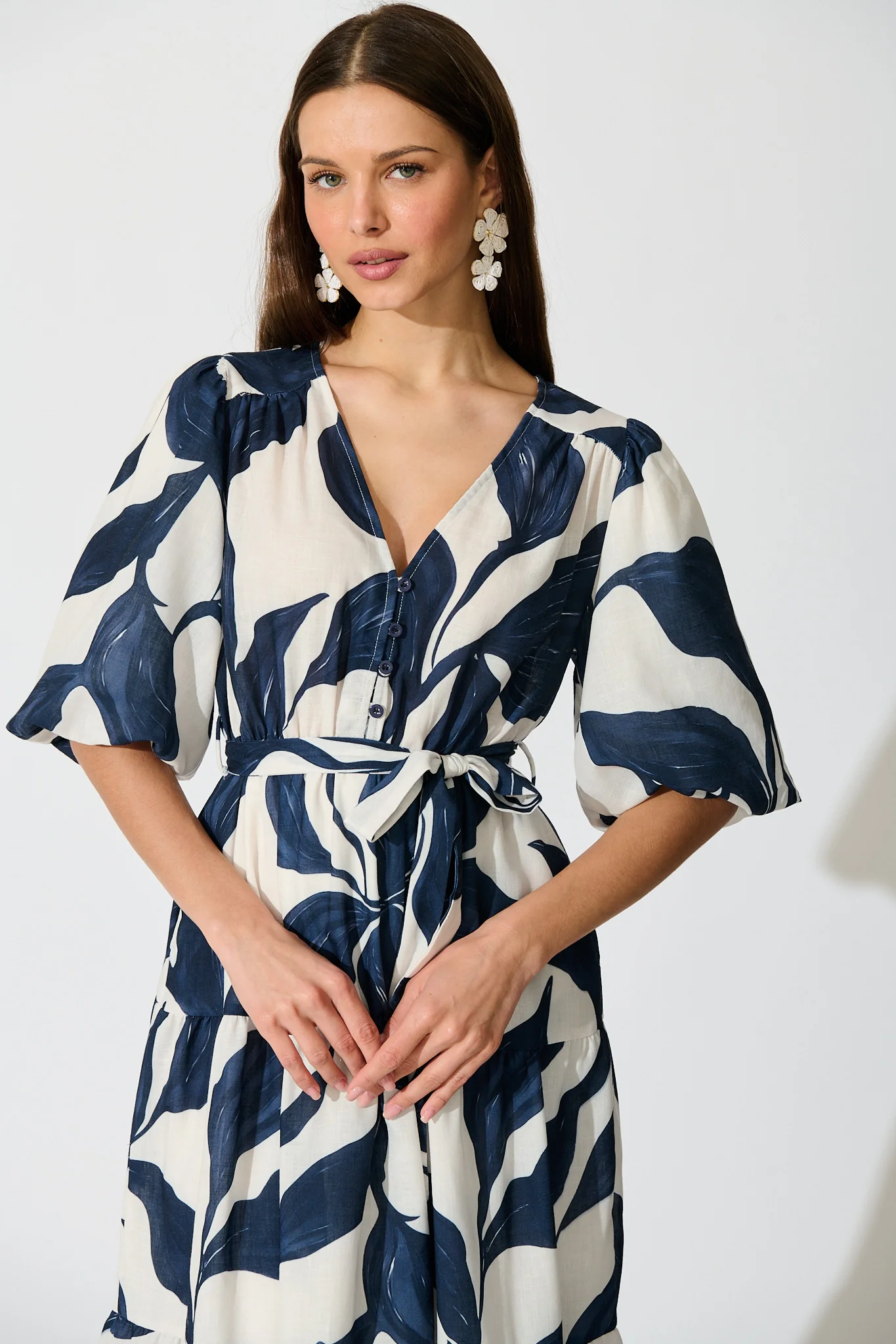 Lucie Maxi Dress in White with Navy Leaf Linen Blend - Image 2