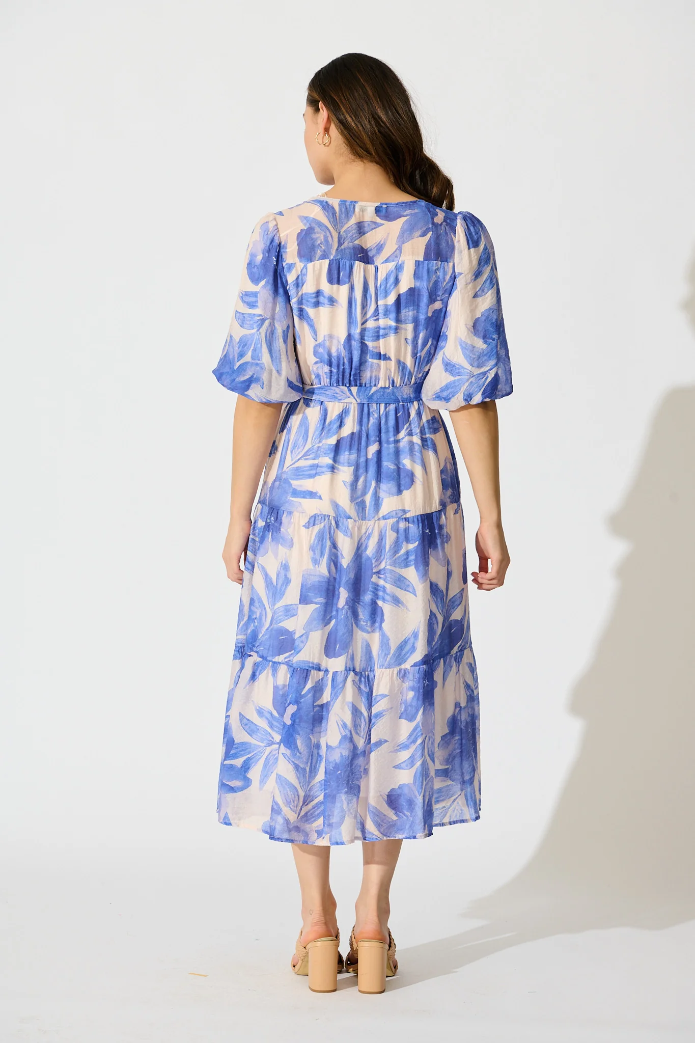 Lumora Midi Dress in Blush with Blue Floral Print - Image 4