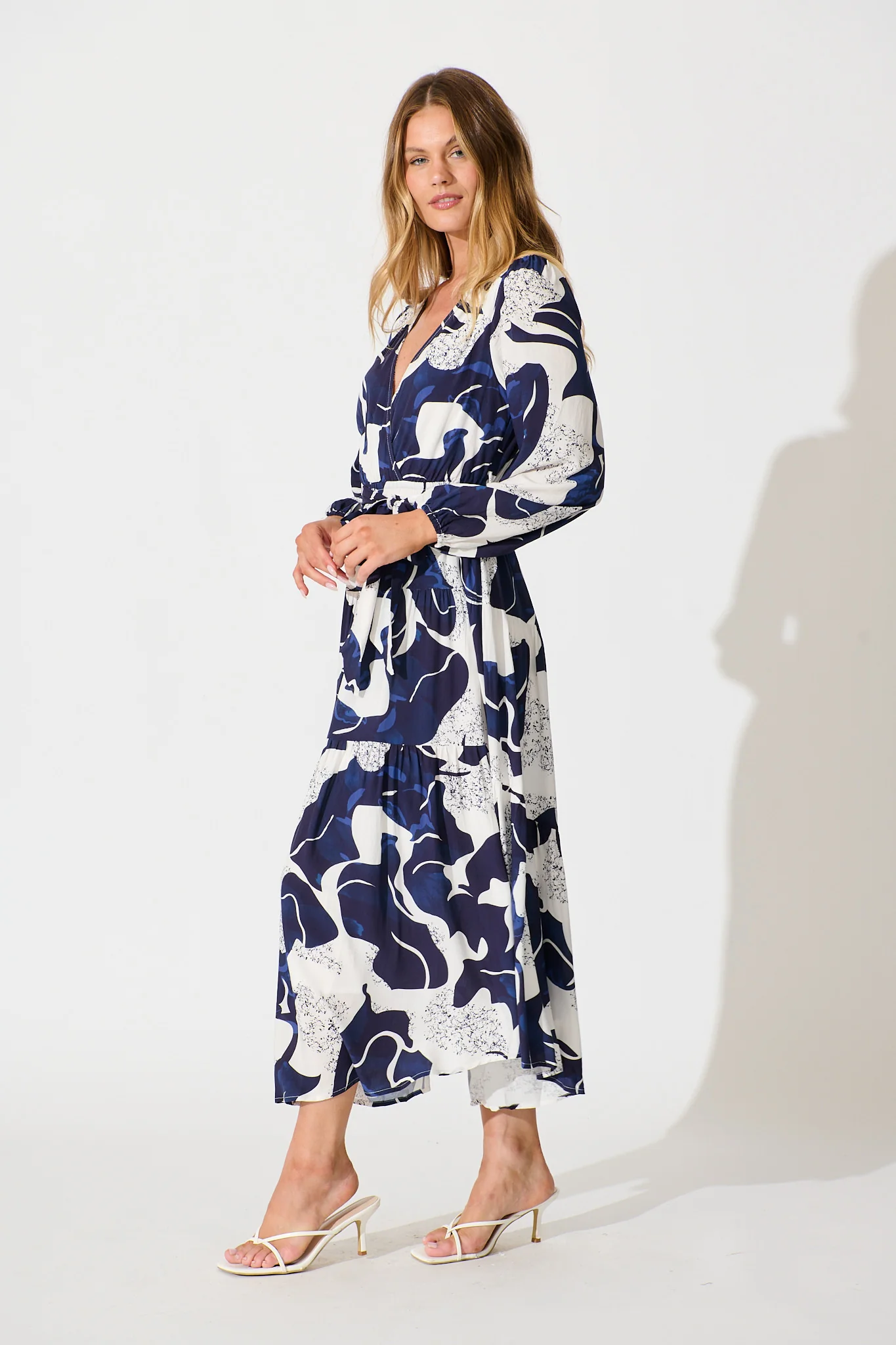 Lyons Midi Dress in White with Navy Print - Image 4
