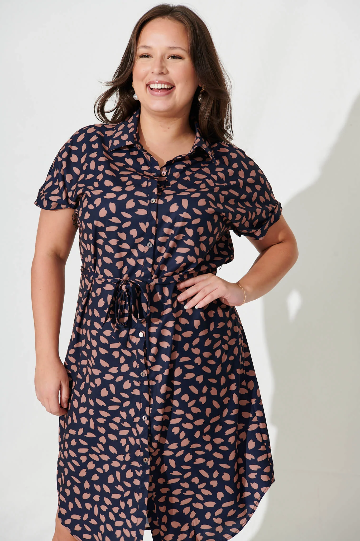 Maddison Shirt Dress in Navy with Rust Leaf - Image 6