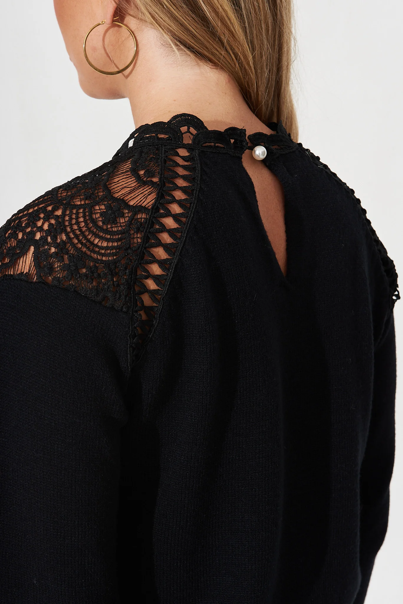 Manor Knit In Black Lace Detail Wool Blend - Image 5