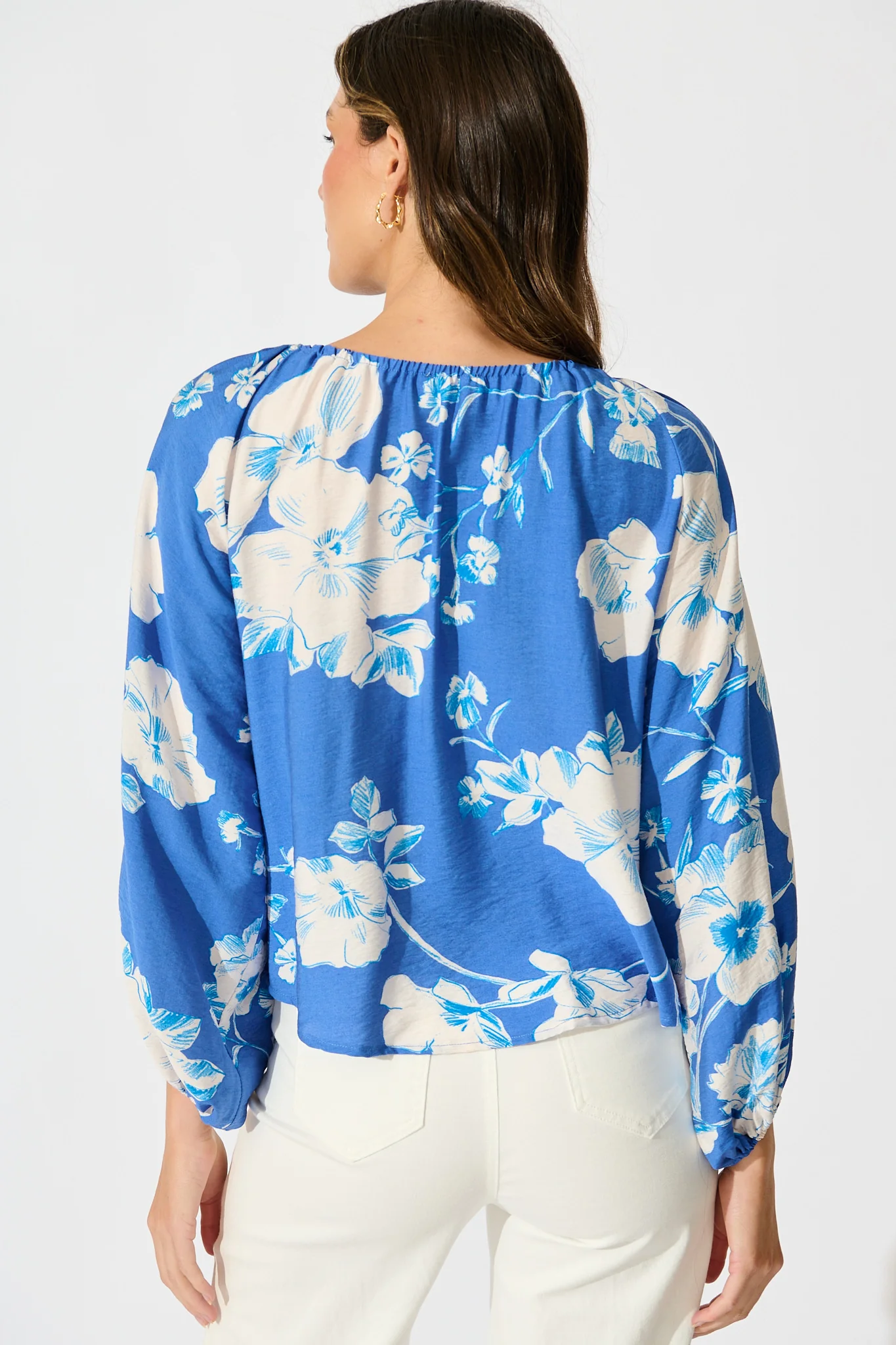 Marcy Top in Blue with White Floral Linen Blend - Image 3