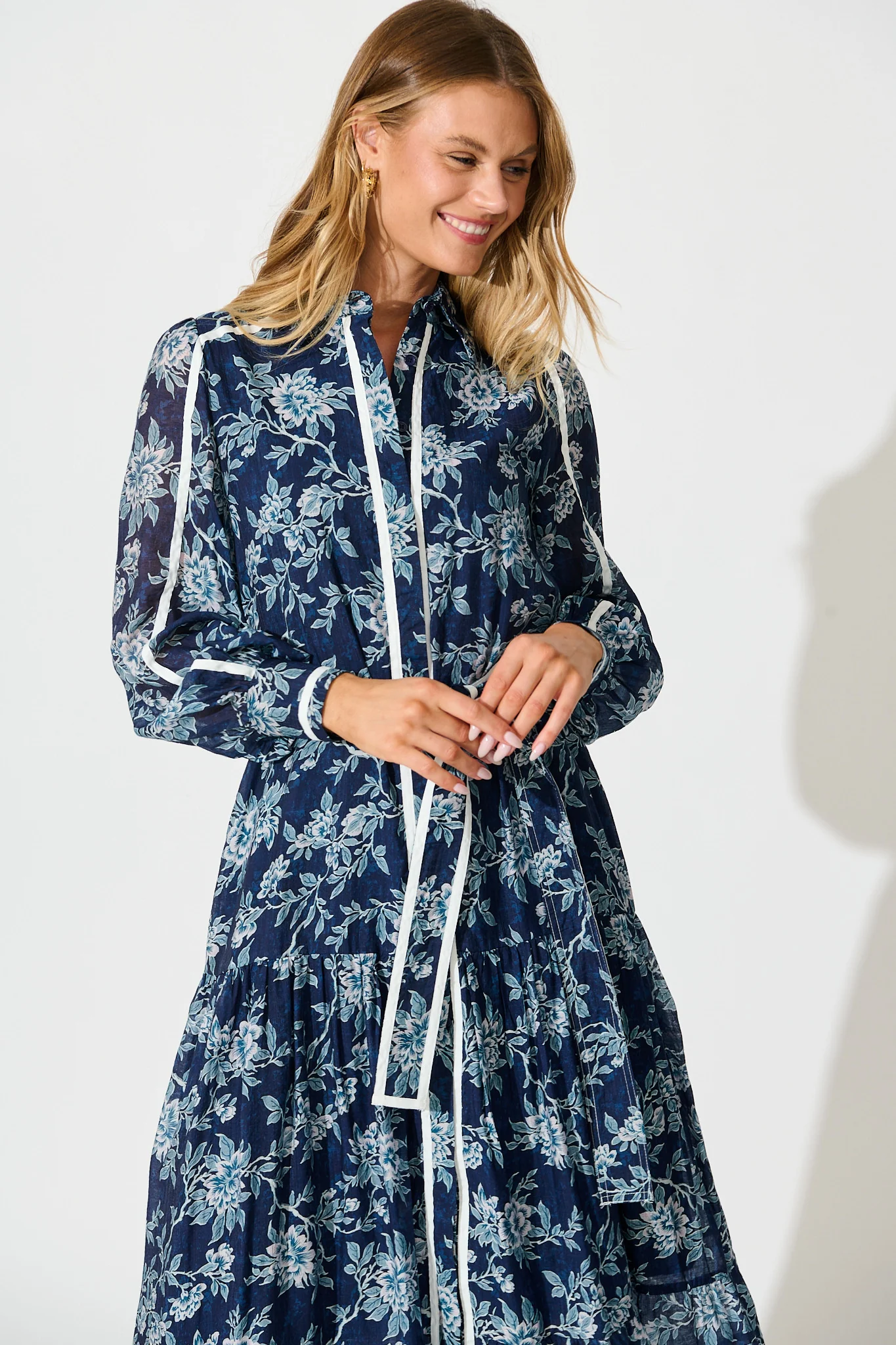 Mayella Maxi Shirt Dress in Navy Floral with Contrast Trim - Image 2
