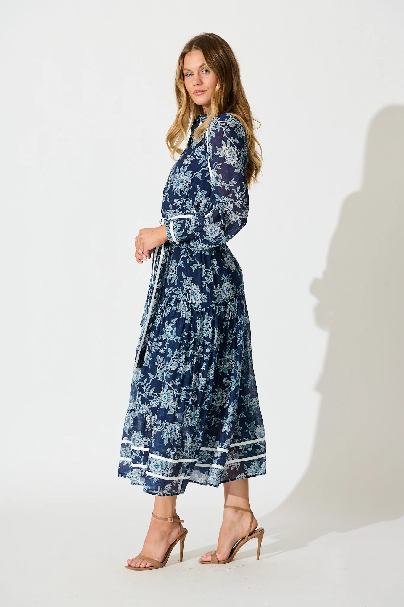 Mayella Maxi Shirt Dress in Navy Floral with Contrast Trim - Image 3