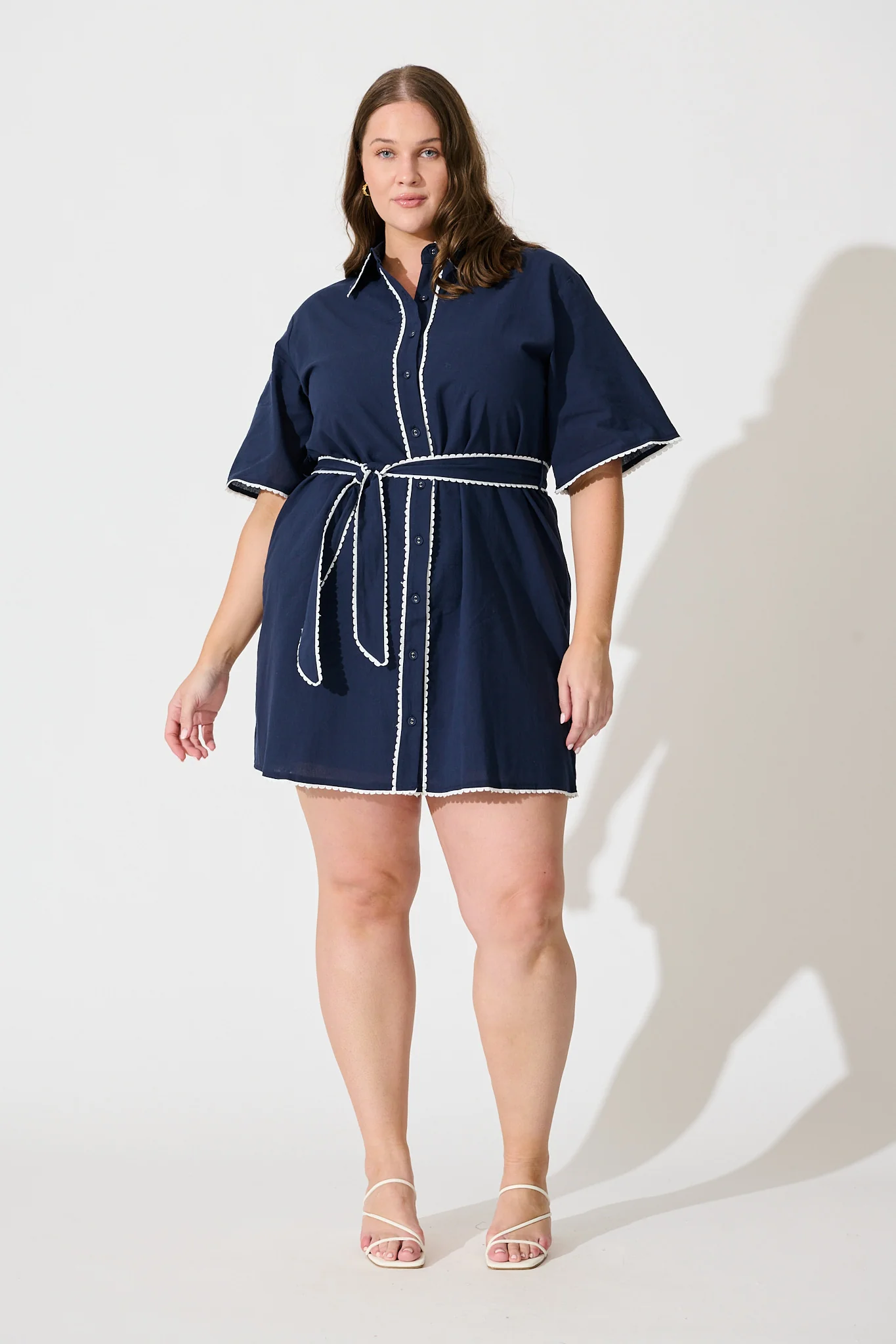 Miela Shirt Dress in Navy with White Contrast Trim Cotton - Image 7