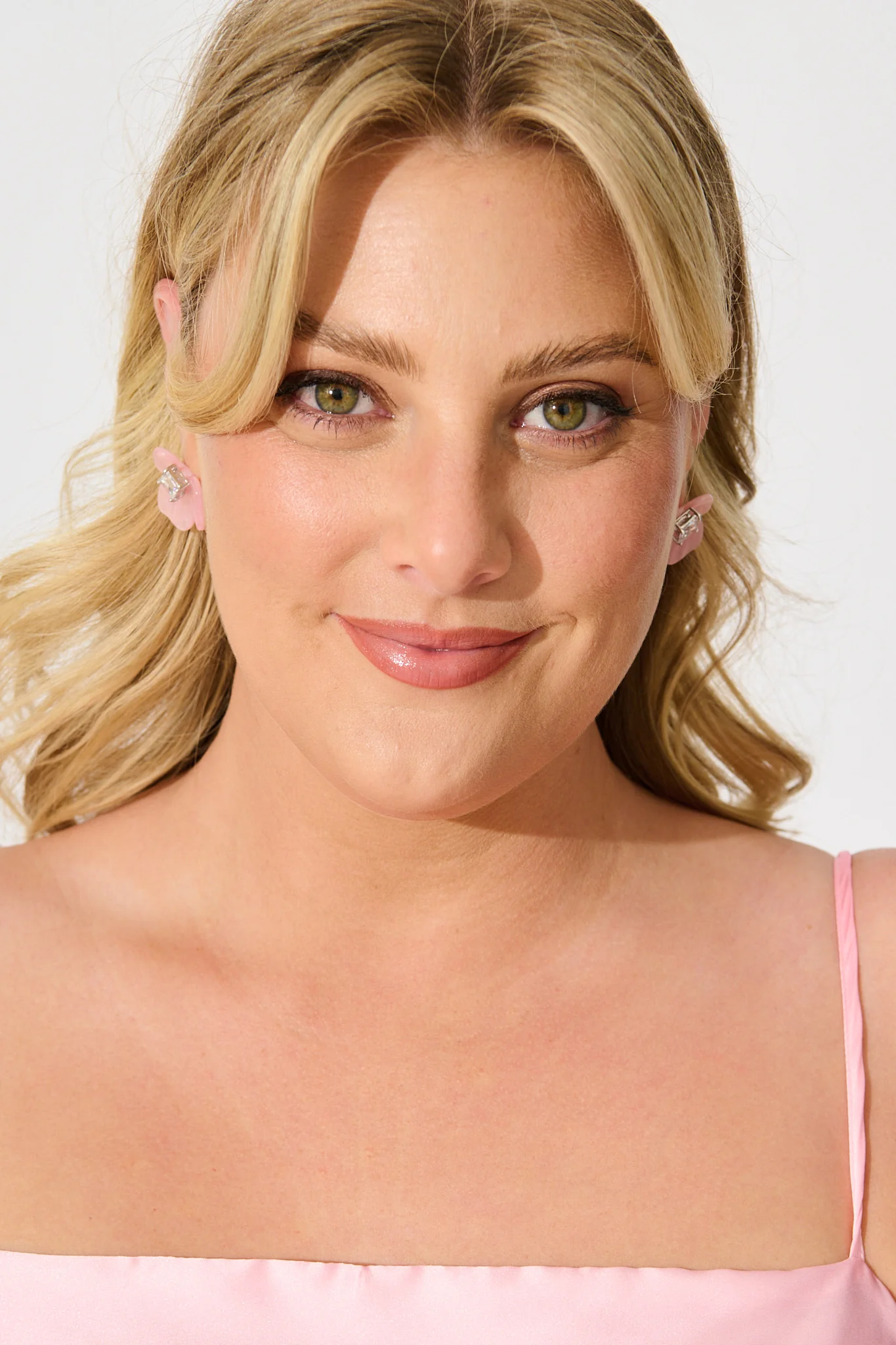 Milly Petal Stud Earrings in Blush Acrylic with Diamante - Image 4